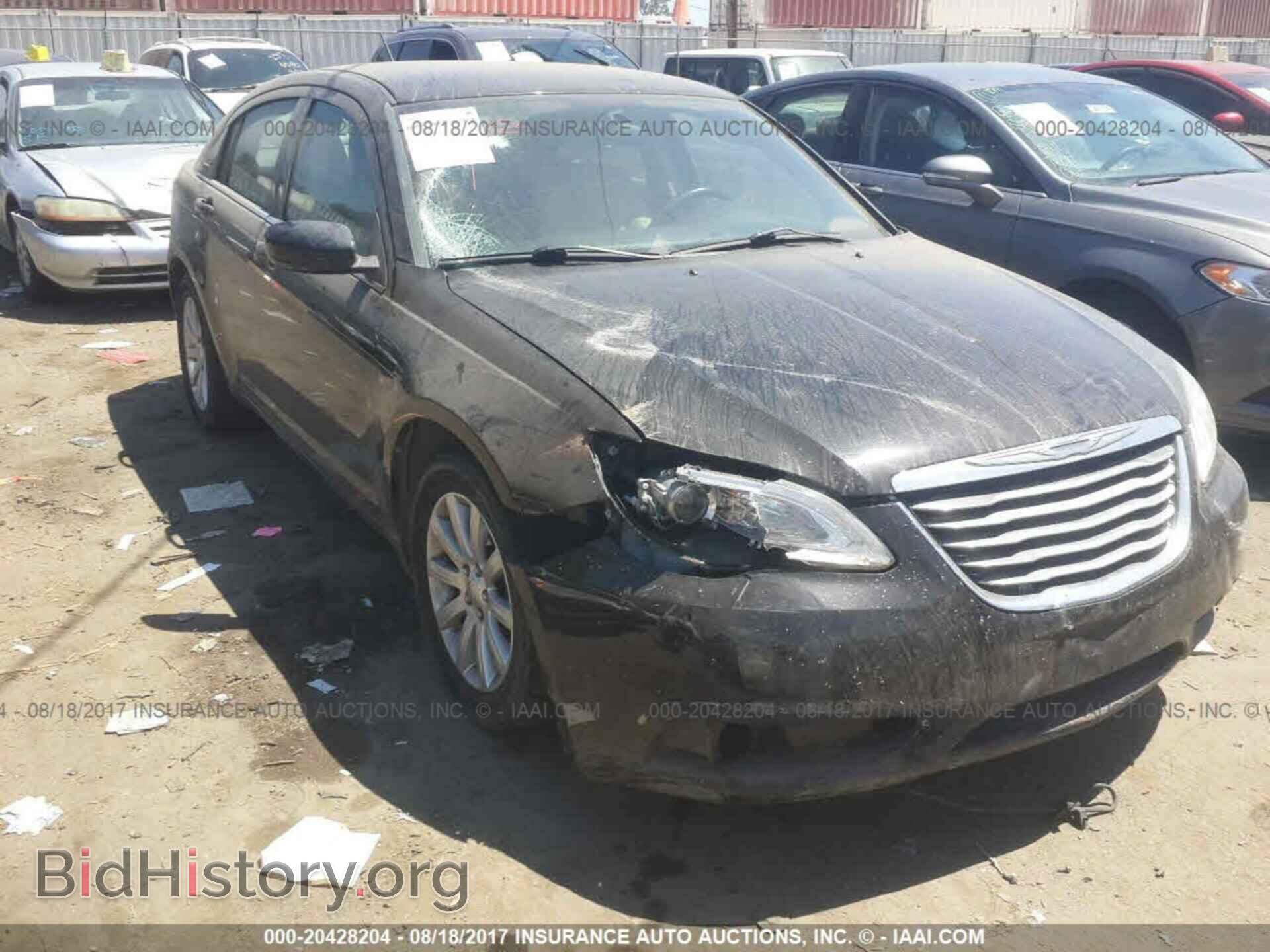 Photo 1C3CCBBB8DN701235 - Chrysler 200 2013