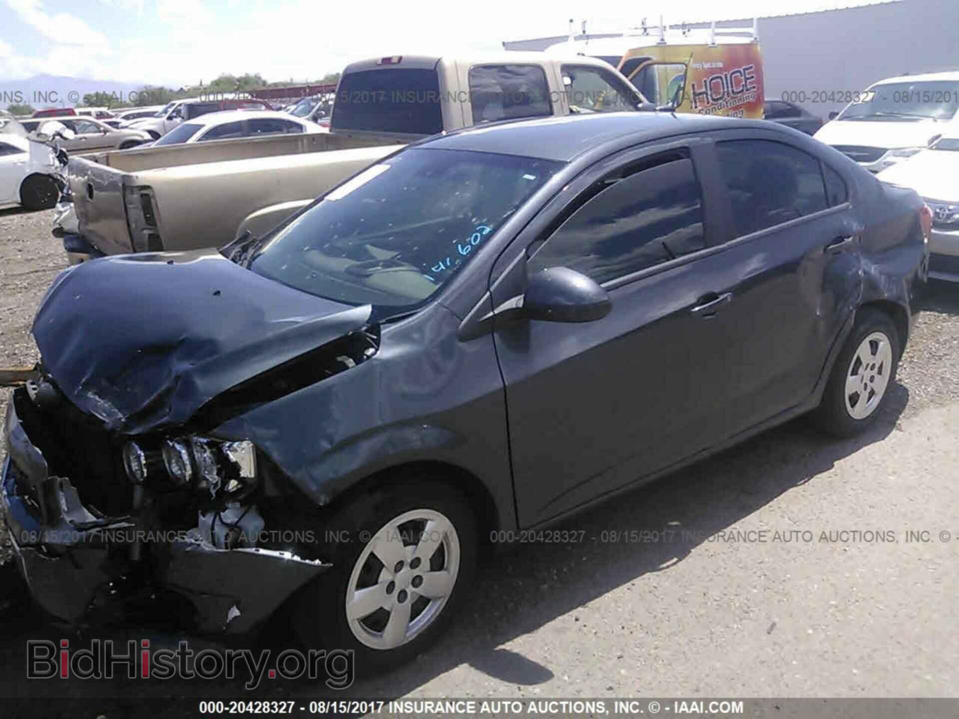 2013 Chevrolet Sonic - VIN: 1G1JA5SH9D4146602 - Фото 2