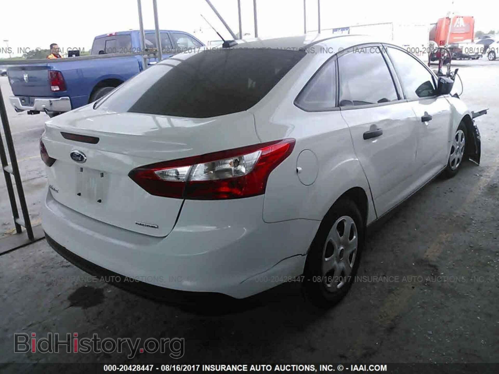 2013 Ford Focus - VIN: 1FADP3E21DL133644 - Фото 4