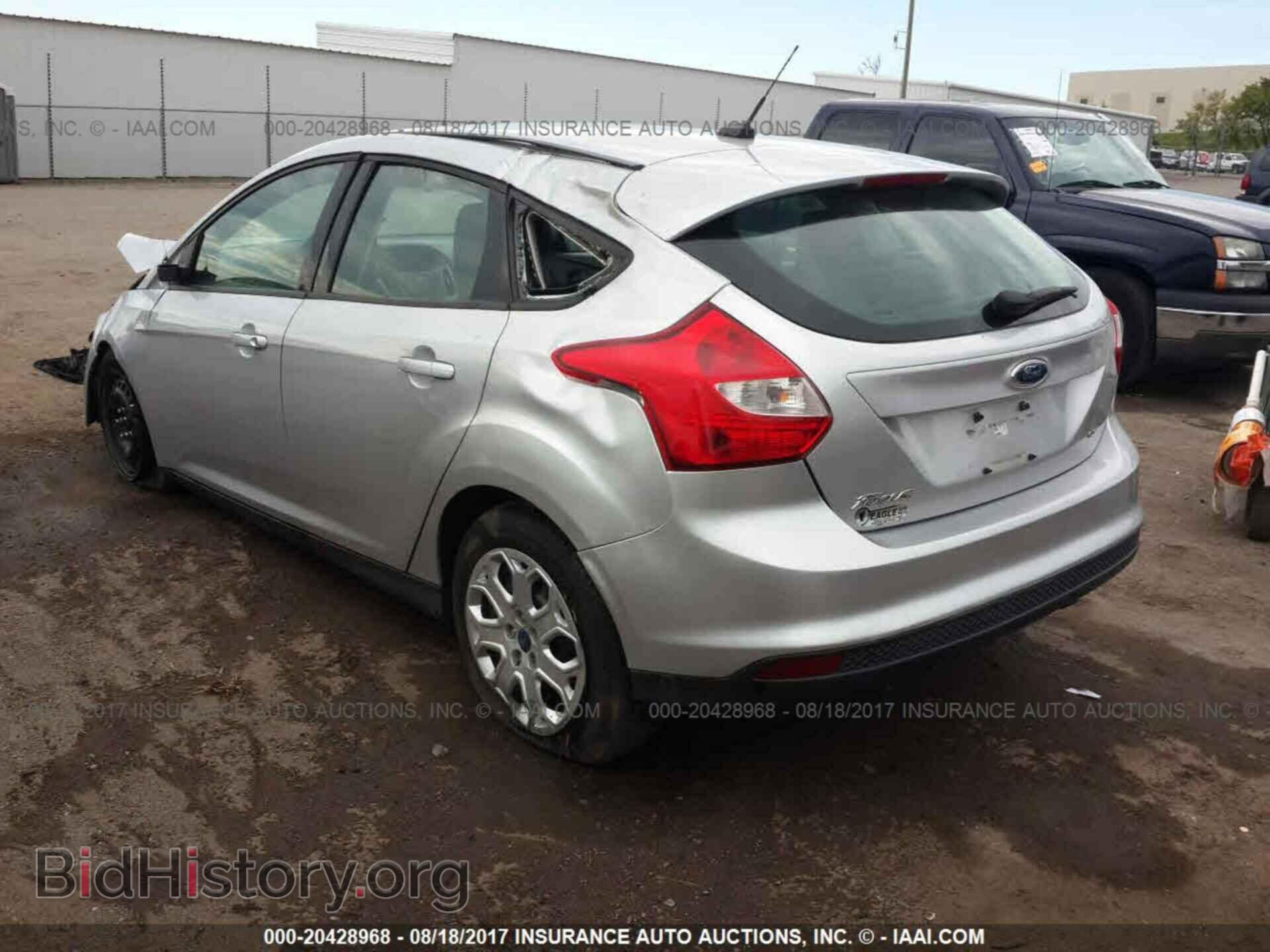 2012 Ford Focus - VIN: 1FAHP3K20CL272782 - Photo 3