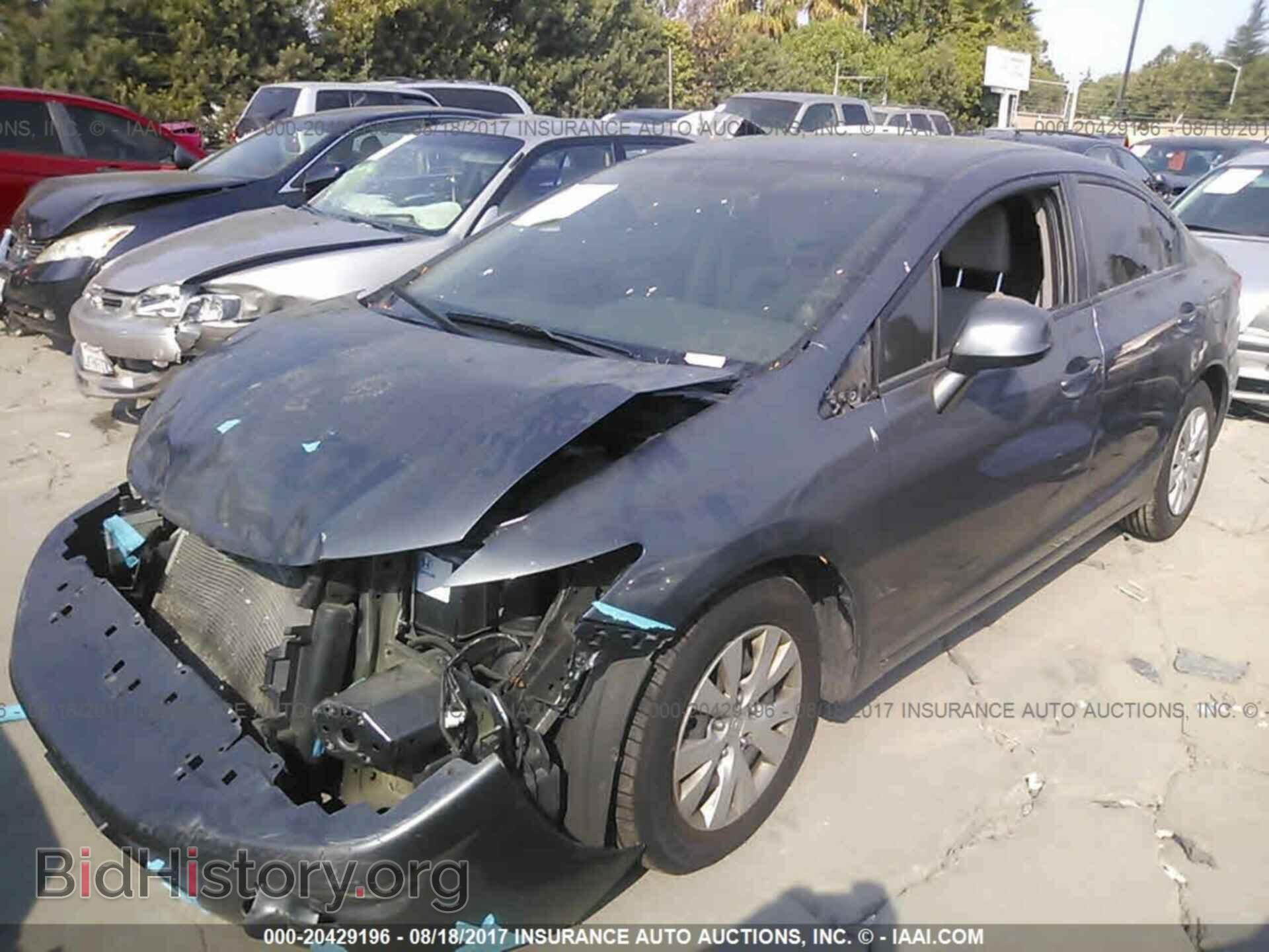 2012 Honda Civic - VIN: 19XFB2F50CE347441 - Фото 2