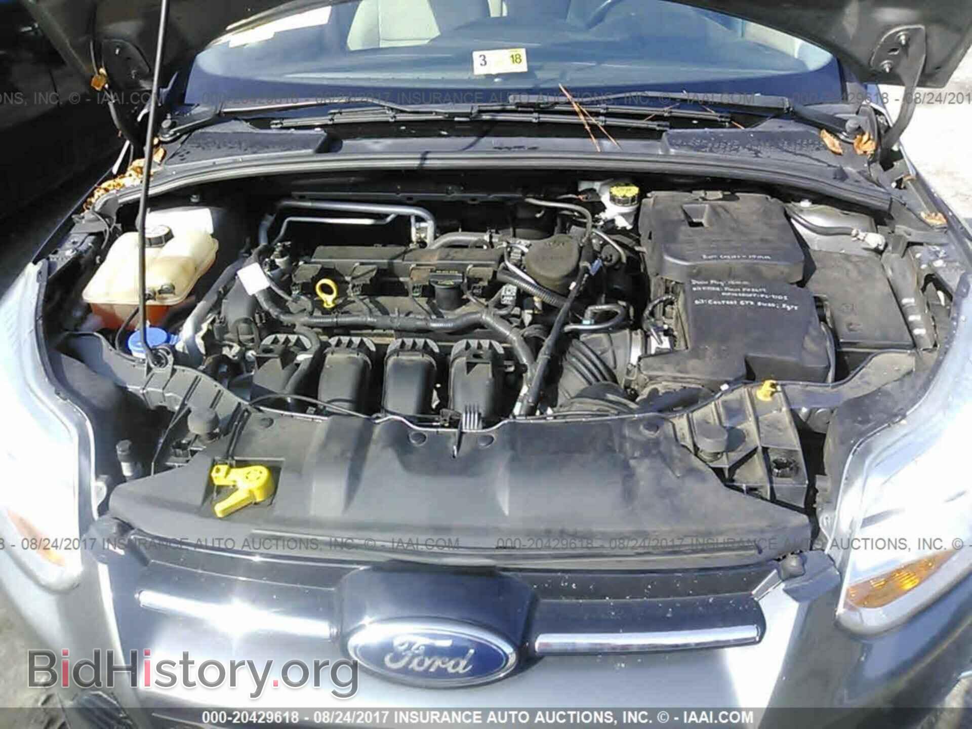 2012 Ford Focus - VIN: 1FAHP3H27CL197764 - Photo 10