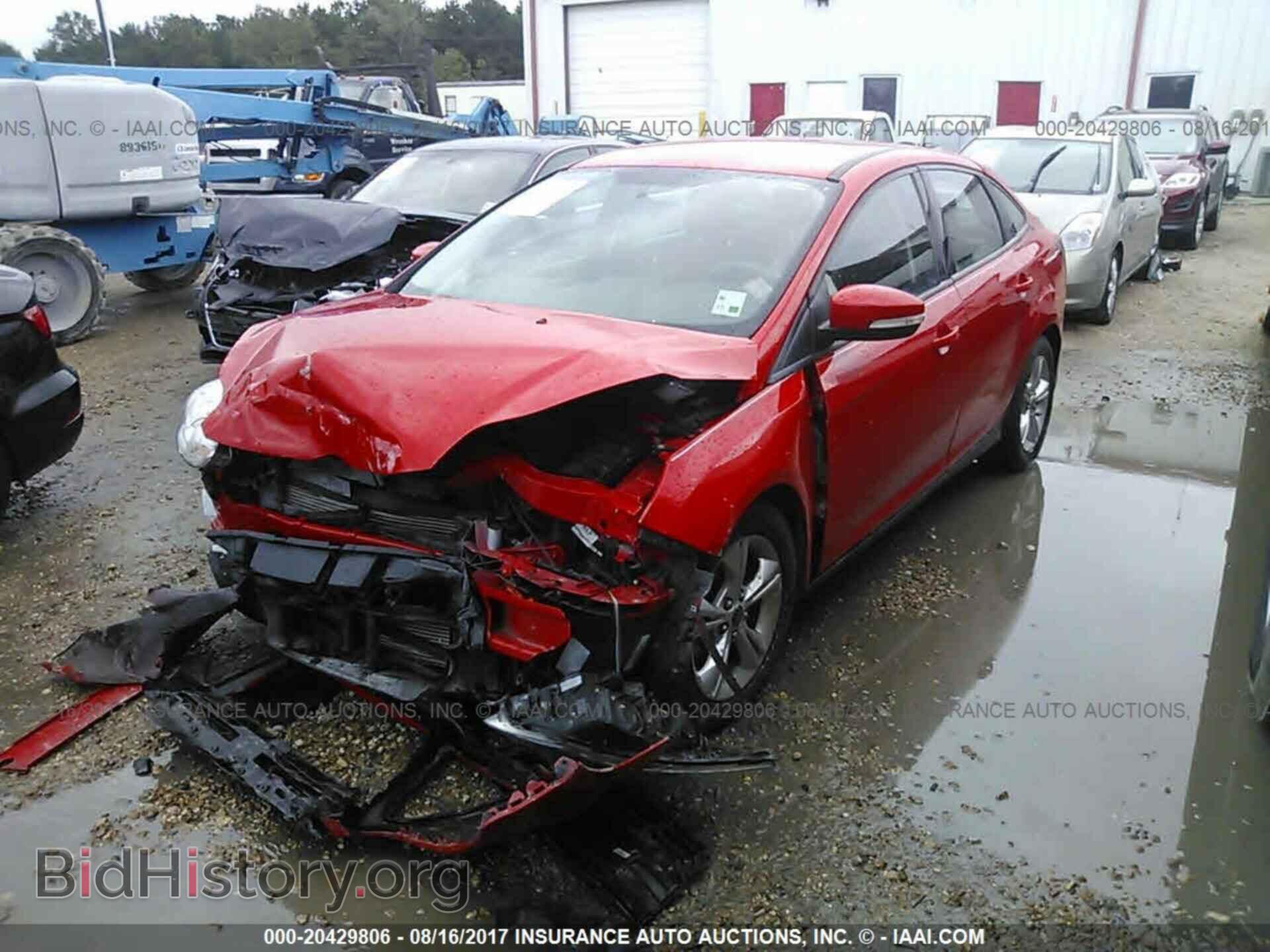 2013 Ford Focus - VIN: 1FADP3F27DL275298 - Photo 2