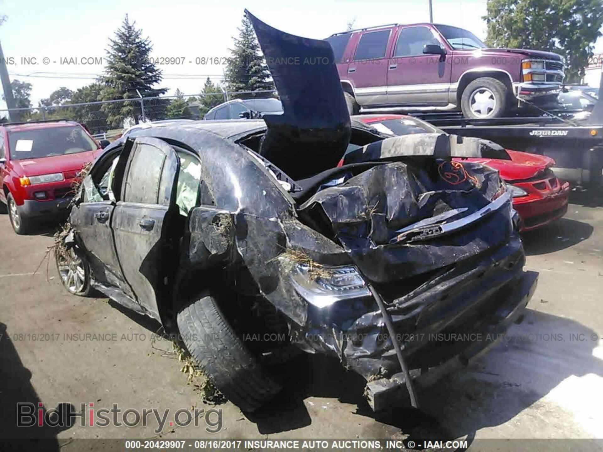 2013 Chrysler 200 - VIN: 1C3CCBABXDN648202 - Фото 3