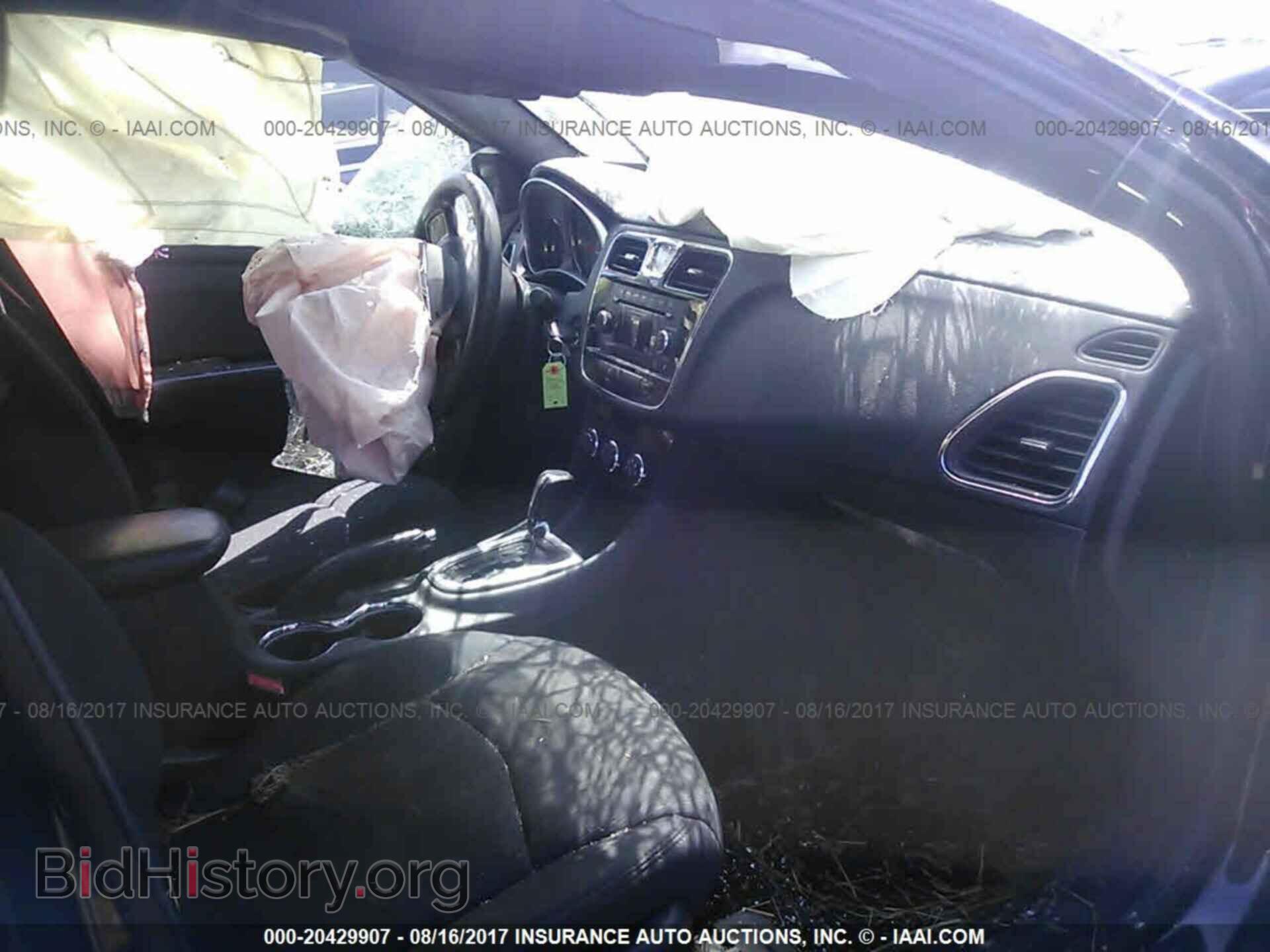 2013 Chrysler 200 - VIN: 1C3CCBABXDN648202 - Фото 5