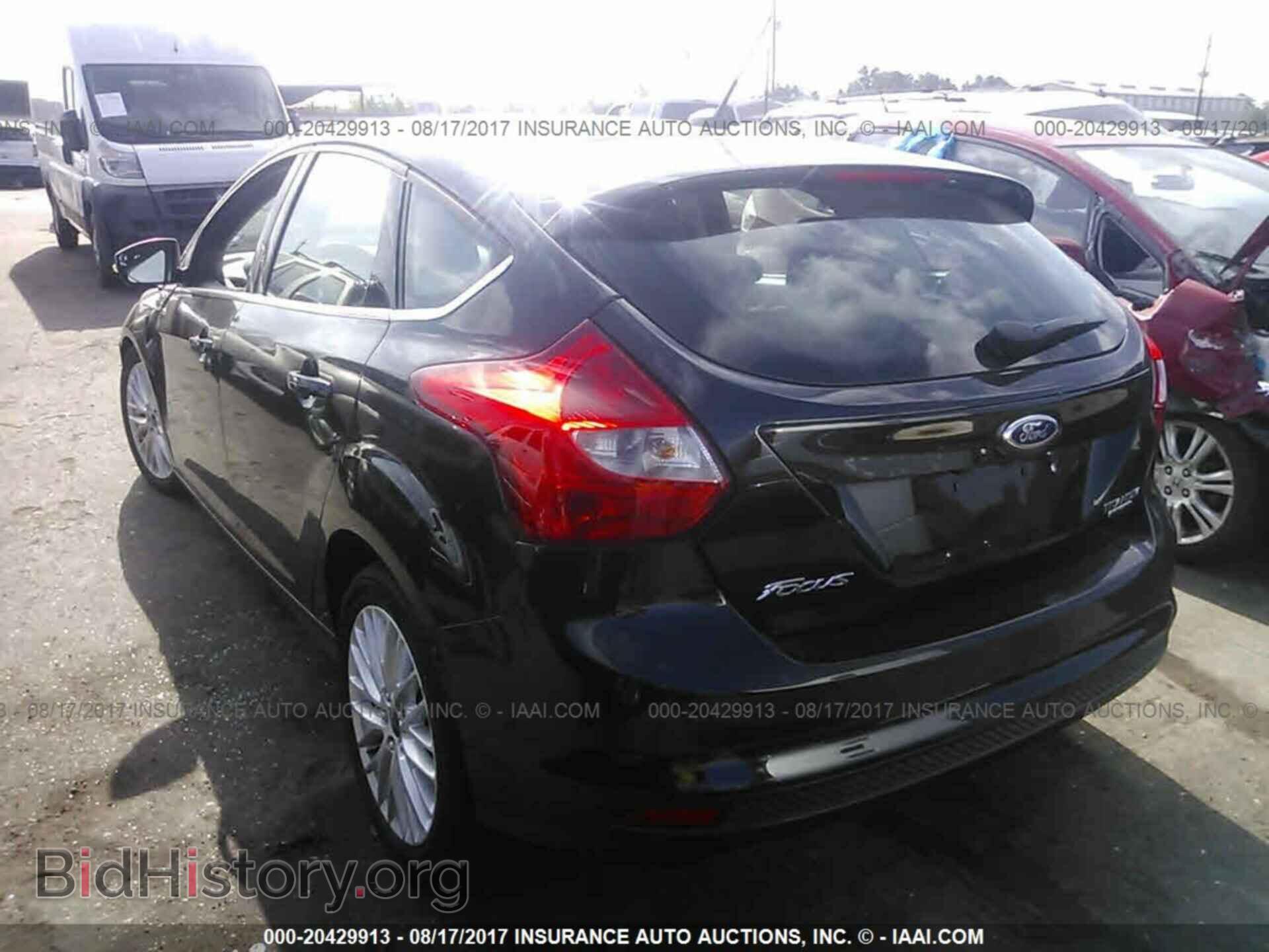 2013 Ford Focus - VIN: 1FADP3N20DL380993 - Фото 3