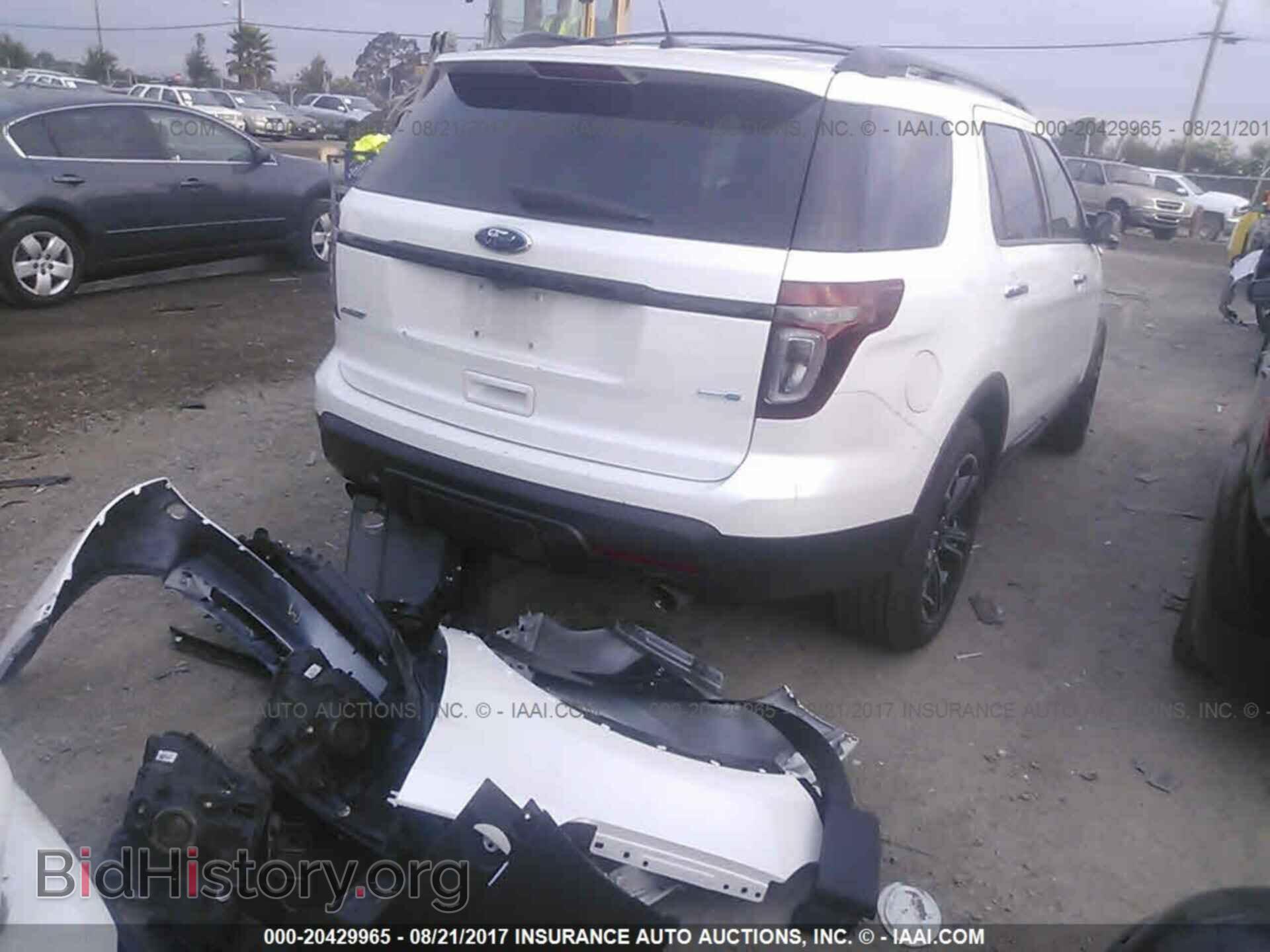 2013 Ford Explorer - VIN: 1FM5K8GT8DGC45071 - Photo 4