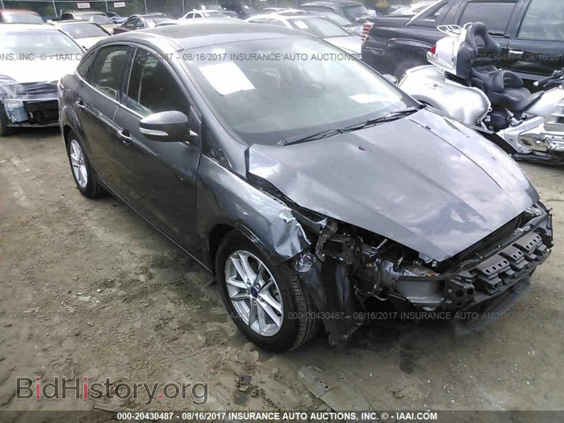 Photo 1FADP3F27FL215881 - Ford Focus 2015