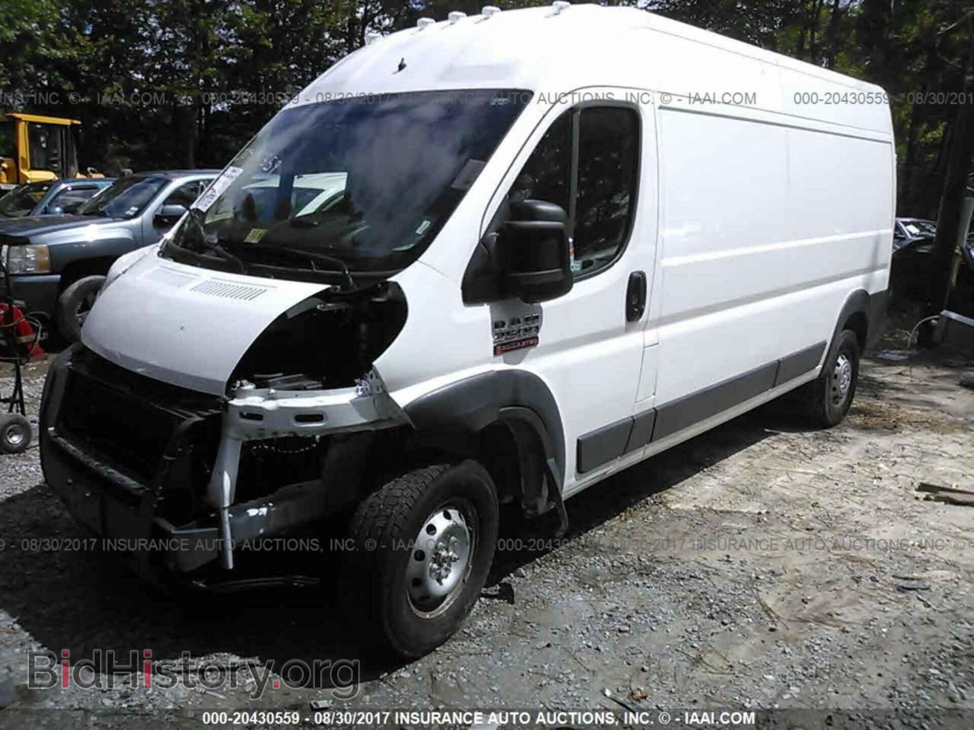 2017 Ram Promaster 2500 - VIN: 3C6TRVDG9HE526130 - Фото 2