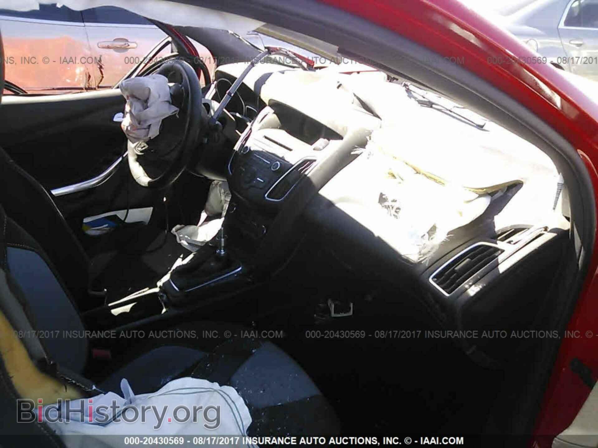 2016 Ford Focus - VIN: 1FADP3L96GL212828 - Фото 5