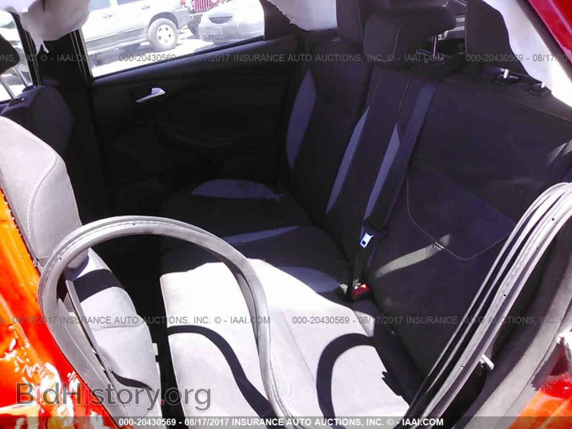 2016 Ford Focus - VIN: 1FADP3L96GL212828 - Фото 8