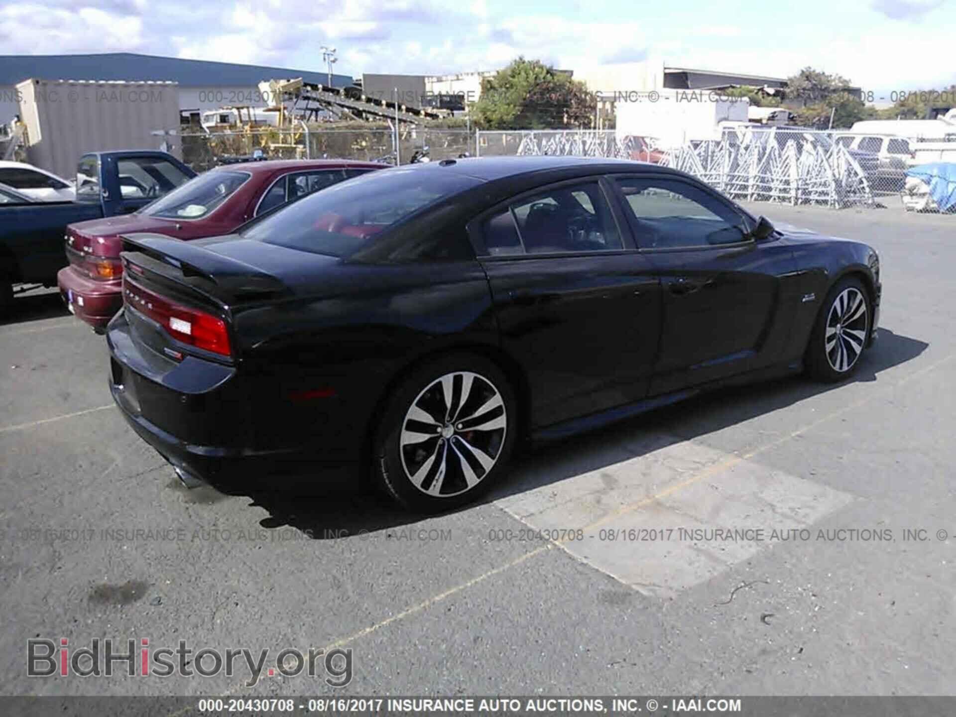 2012 Dodge Charger - VIN: 2C3CDXEJXCH109663 - Photo 4