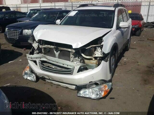 2011 Subaru Outback - VIN: 4S4BRDLC6B2336329 - Фото 2