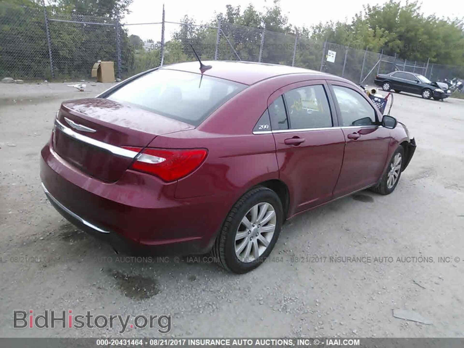 2013 Chrysler 200 - VIN: 1C3CCBBG0DN531979 - Фото 4