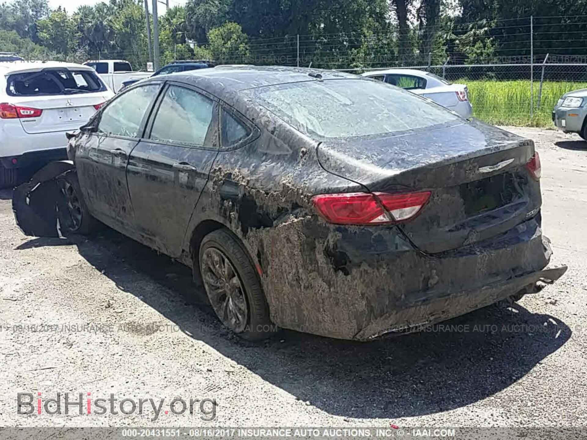 2015 Chrysler 200 - VIN: 1C3CCCBB6FN746733 - Photo 3