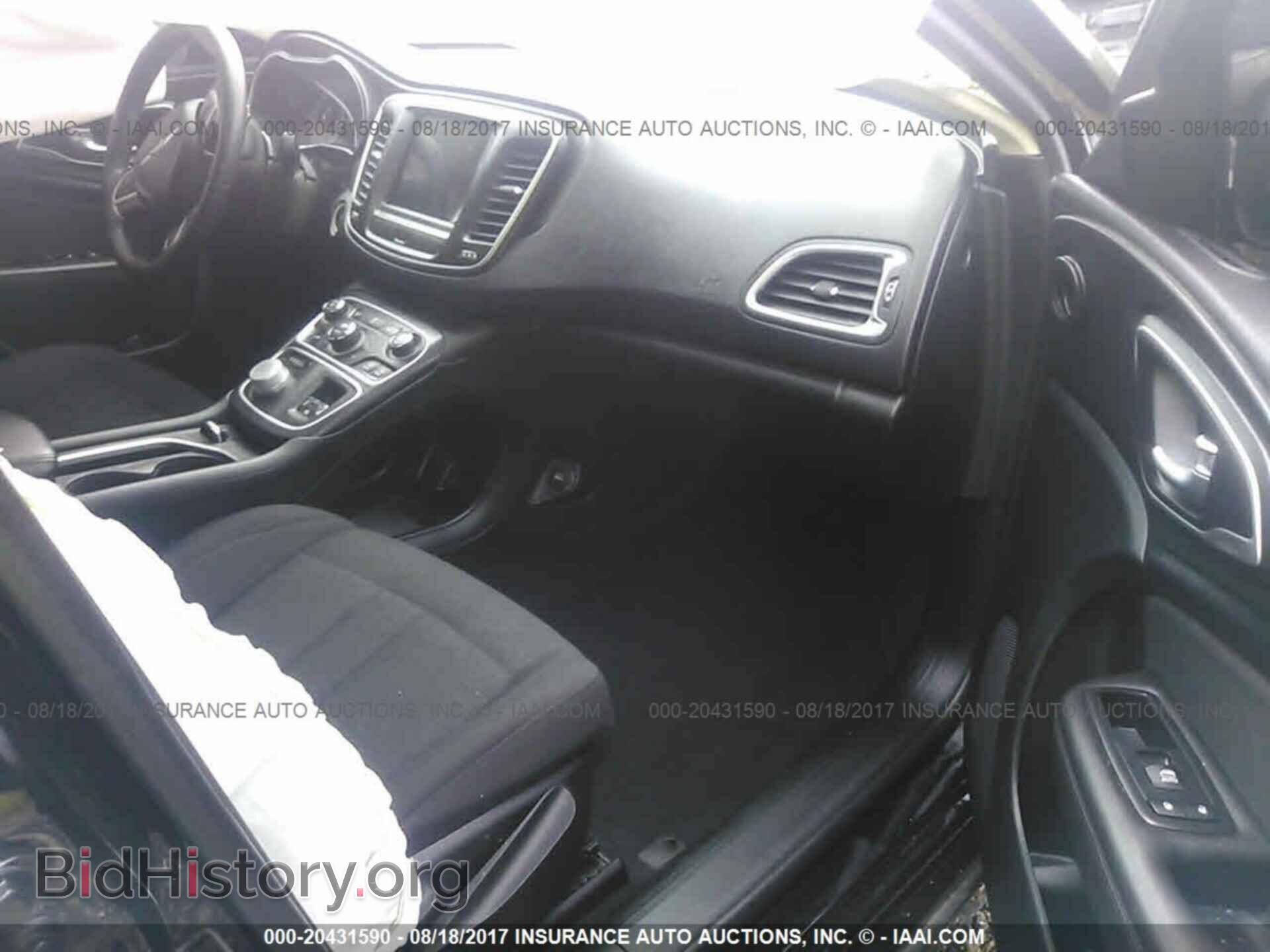 2015 Chrysler 200 - VIN: 1C3CCCABXFN700520 - Фото 5