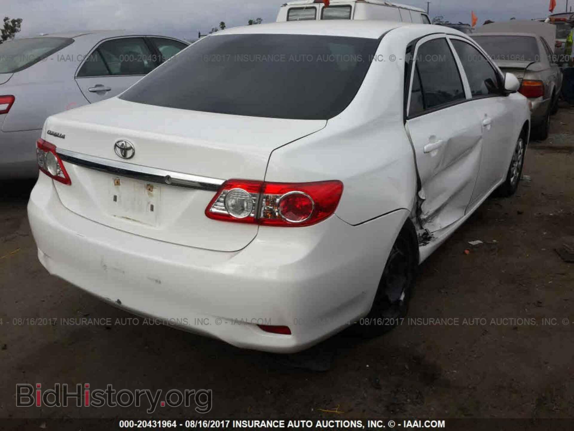 2013 Toyota Corolla - VIN: 5YFBU4EE0DP181556 - Photo 4
