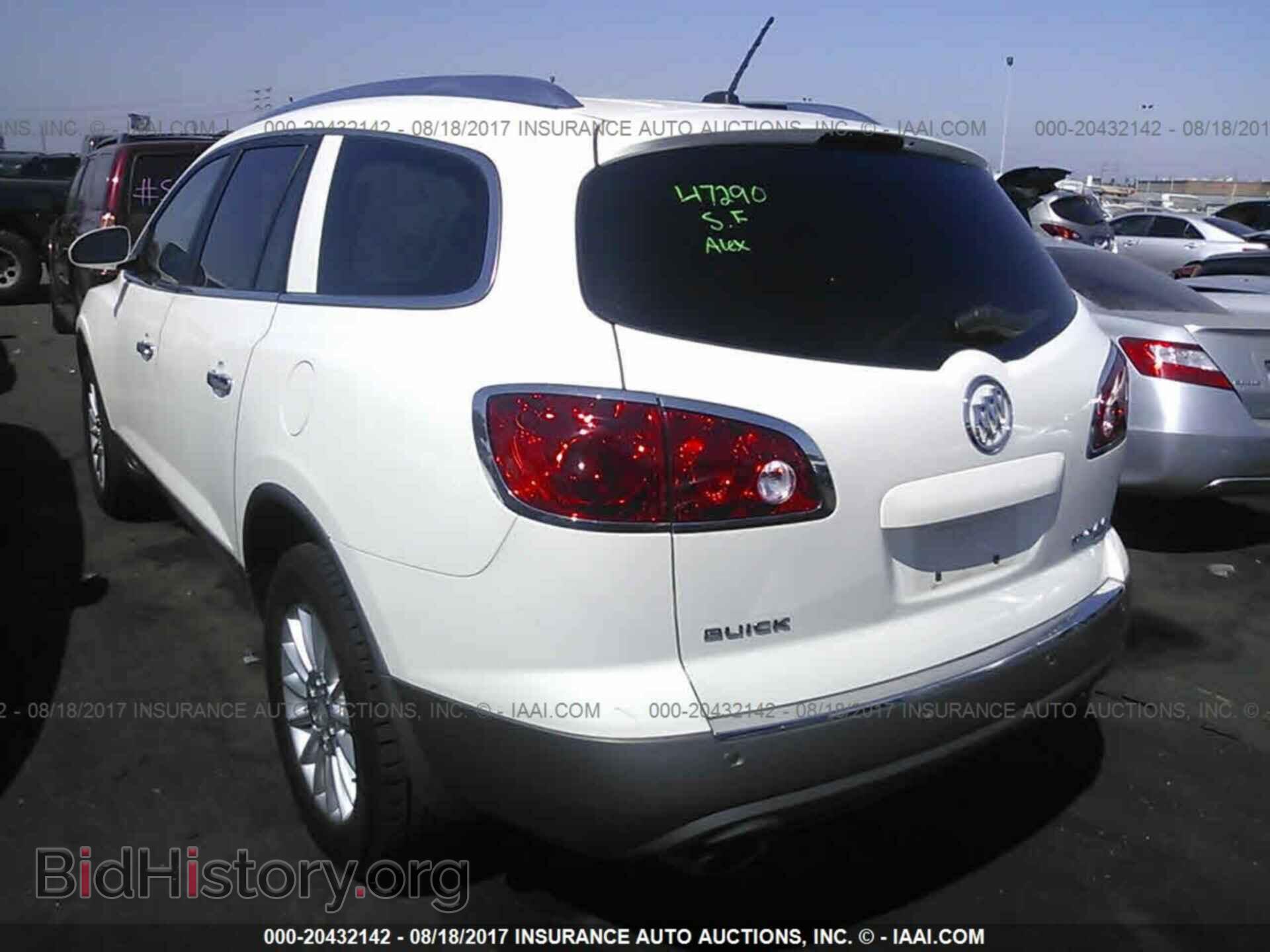 2011 Buick Enclave - VIN: 5GAKRBED1BJ312526 - Фото 3