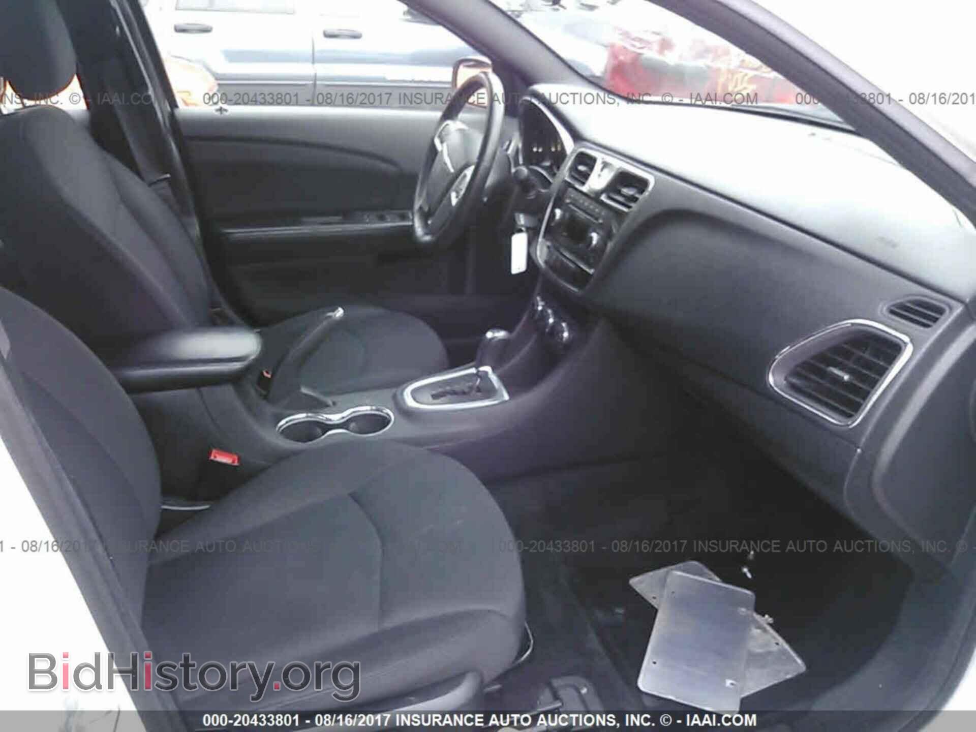 2013 Chrysler 200 - VIN: 1C3CCBBB2DN766002 - Фото 5