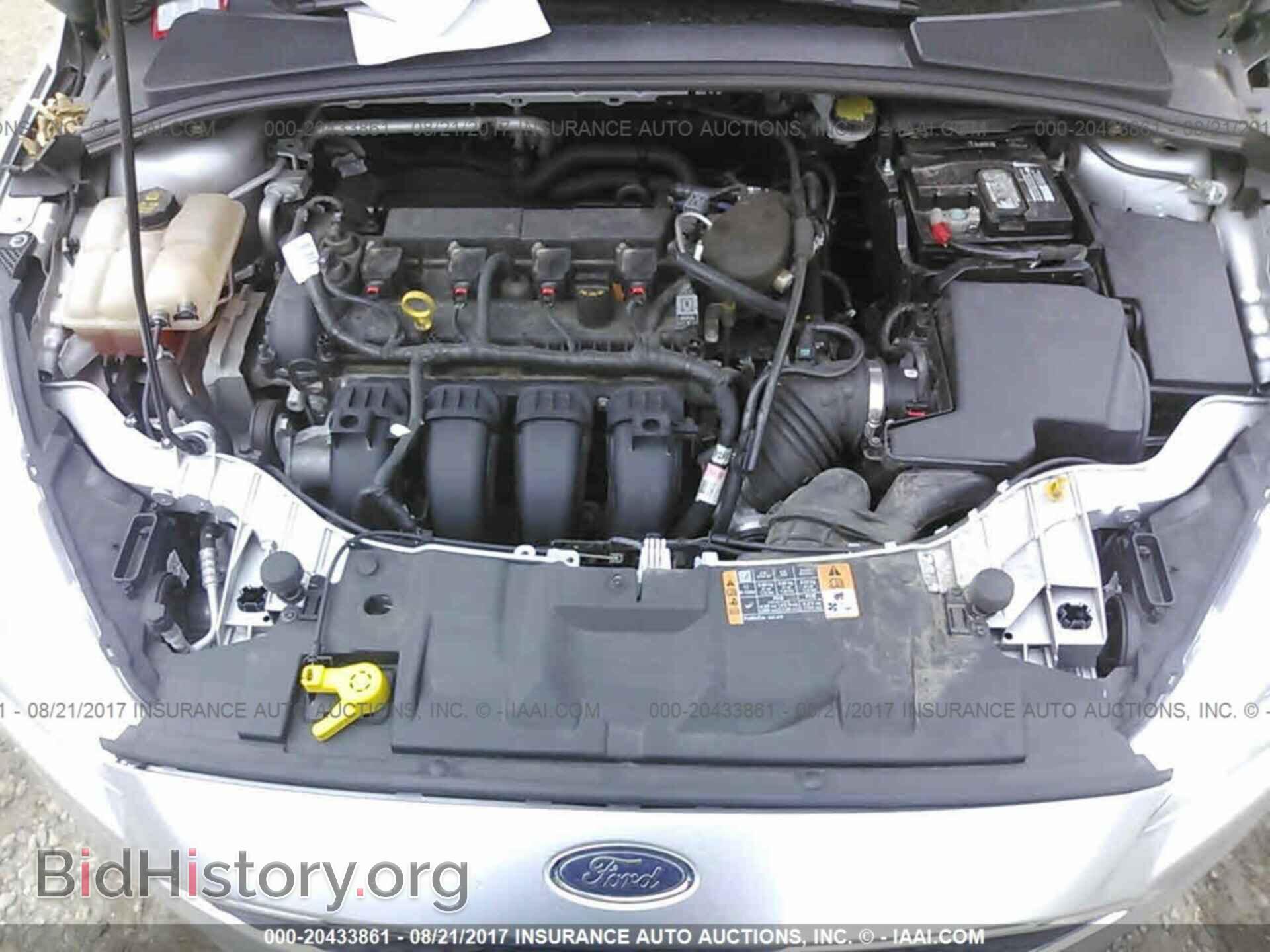 2015 Ford Focus - VIN: 1FADP3F2XFL204003 - Фото 10