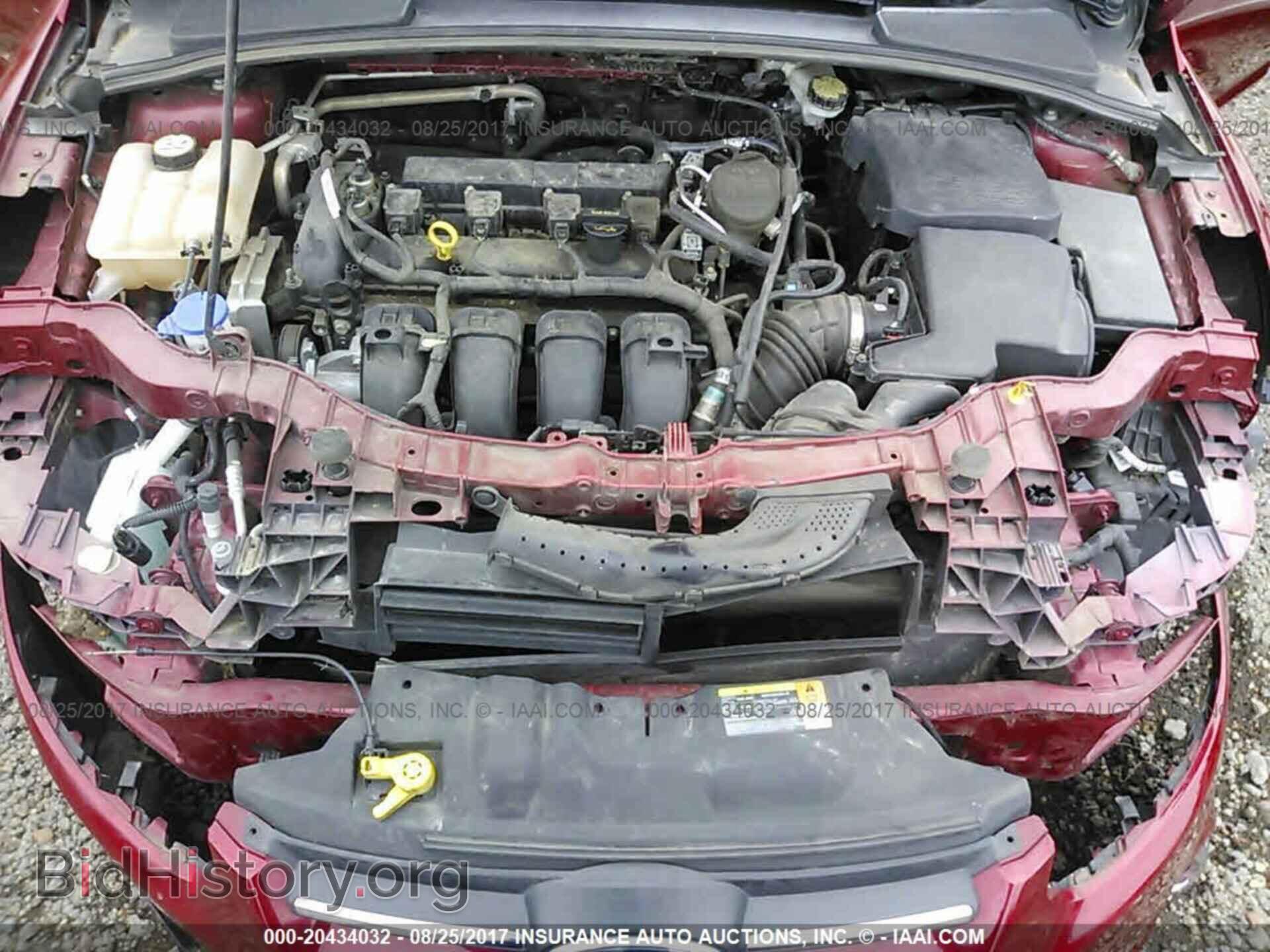2012 Ford Focus - VIN: 1FAHP3F26CL417706 - Photo 10