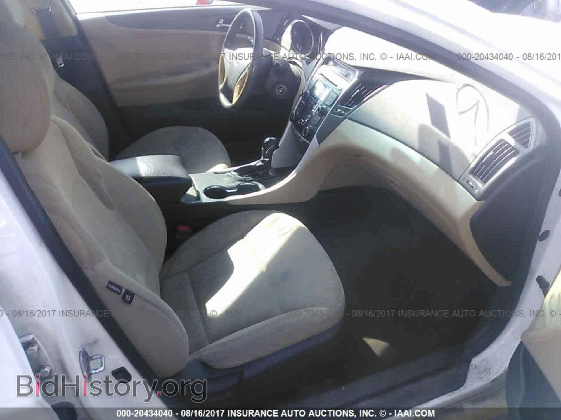2012 Hyundai Sonata - VIN: 5NPEB4AC7CH372829 - Фото 5