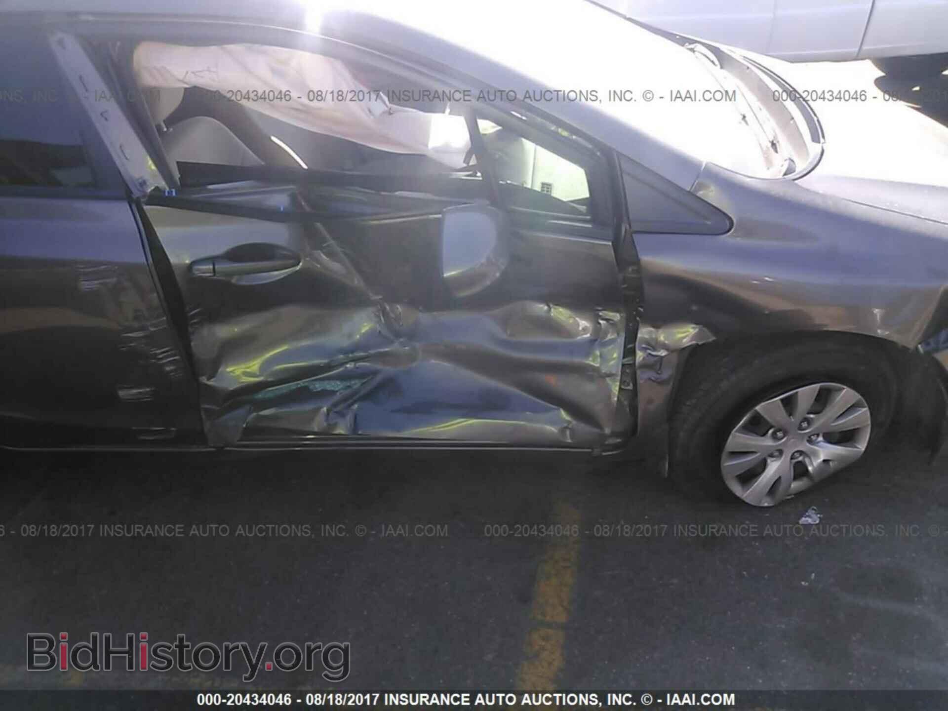 2012 Honda Civic - VIN: 2HGFB2F57CH587785 - Фото 6