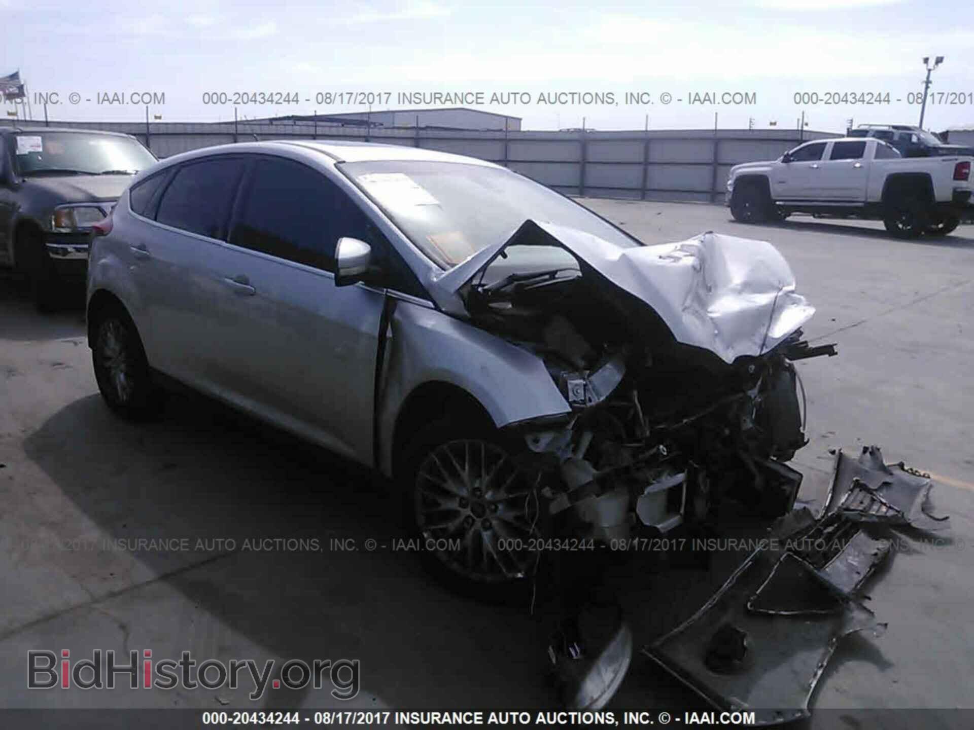 Photo 1FAHP3M20CL106078 - Ford Focus 2012