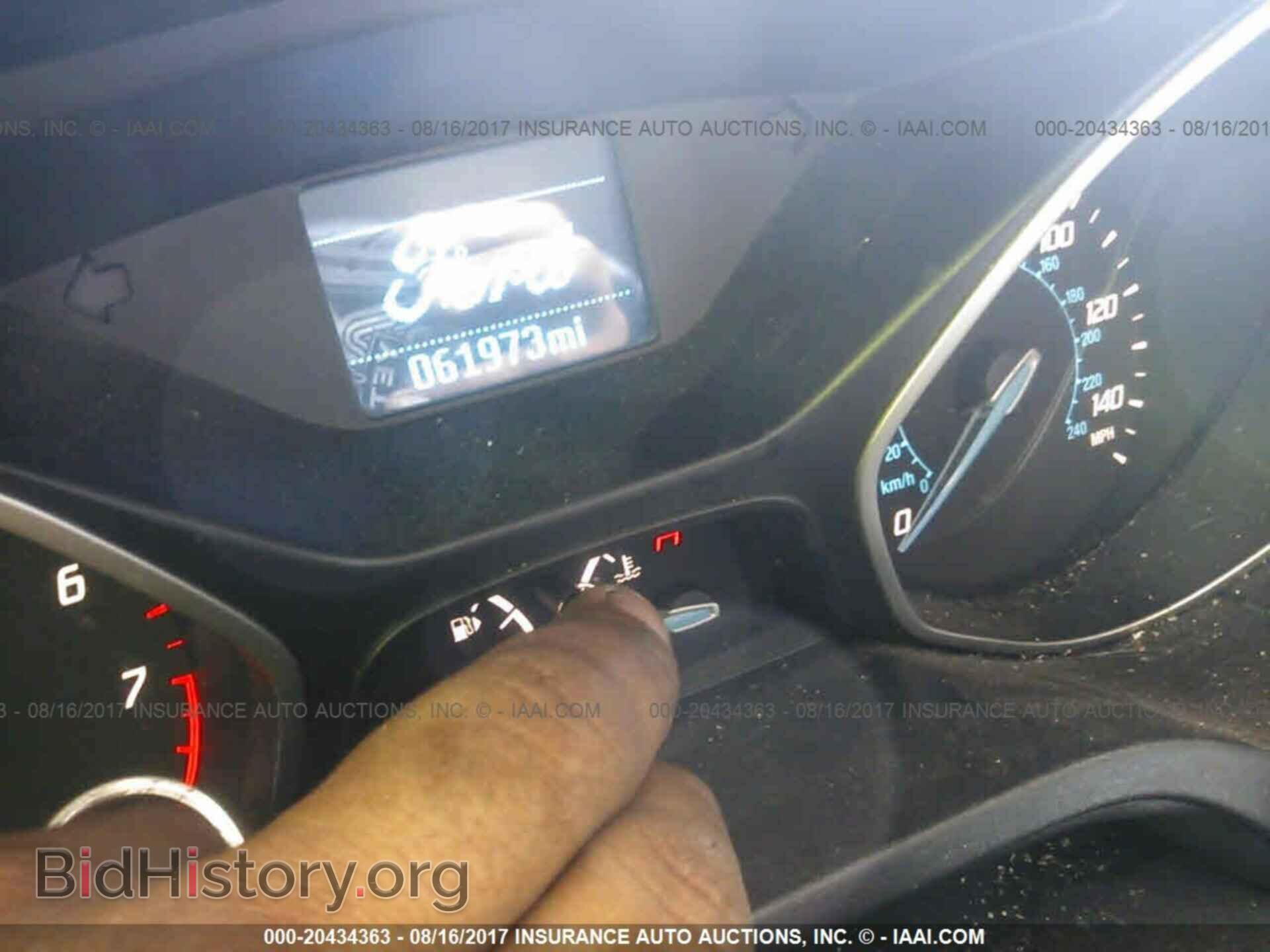 2014 Ford Focus - VIN: 1FADP3E24EL236641 - Photo 7