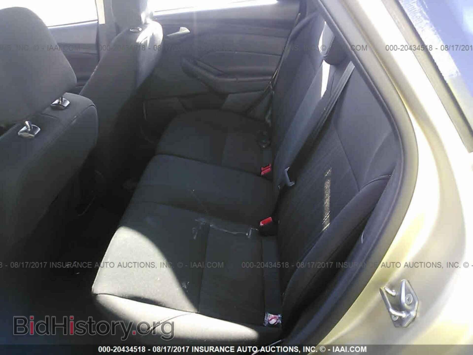 2017 Ford Focus - VIN: 1FADP3K24HL232906 - Photo 8