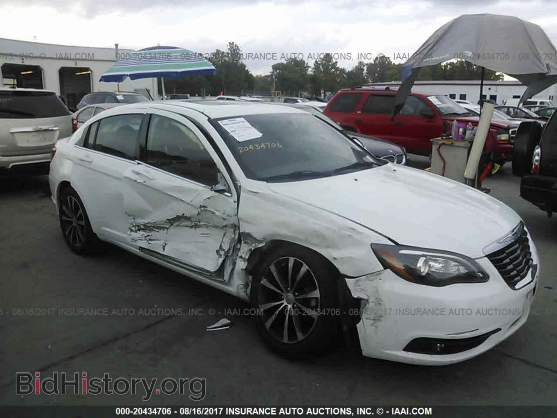 Photo 1C3CCBBB3DN549977 - Chrysler 200 2013