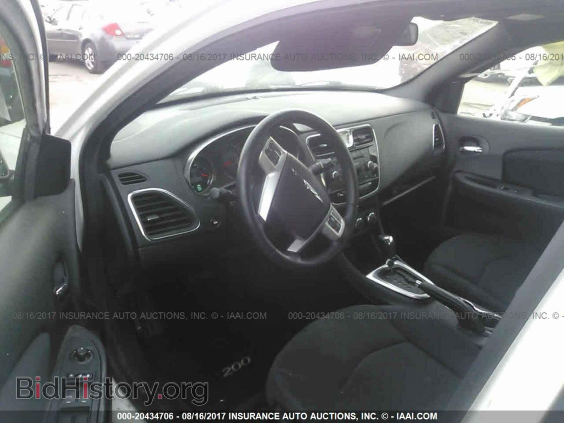 2013 Chrysler 200 - VIN: 1C3CCBBB3DN549977 - Фото 5
