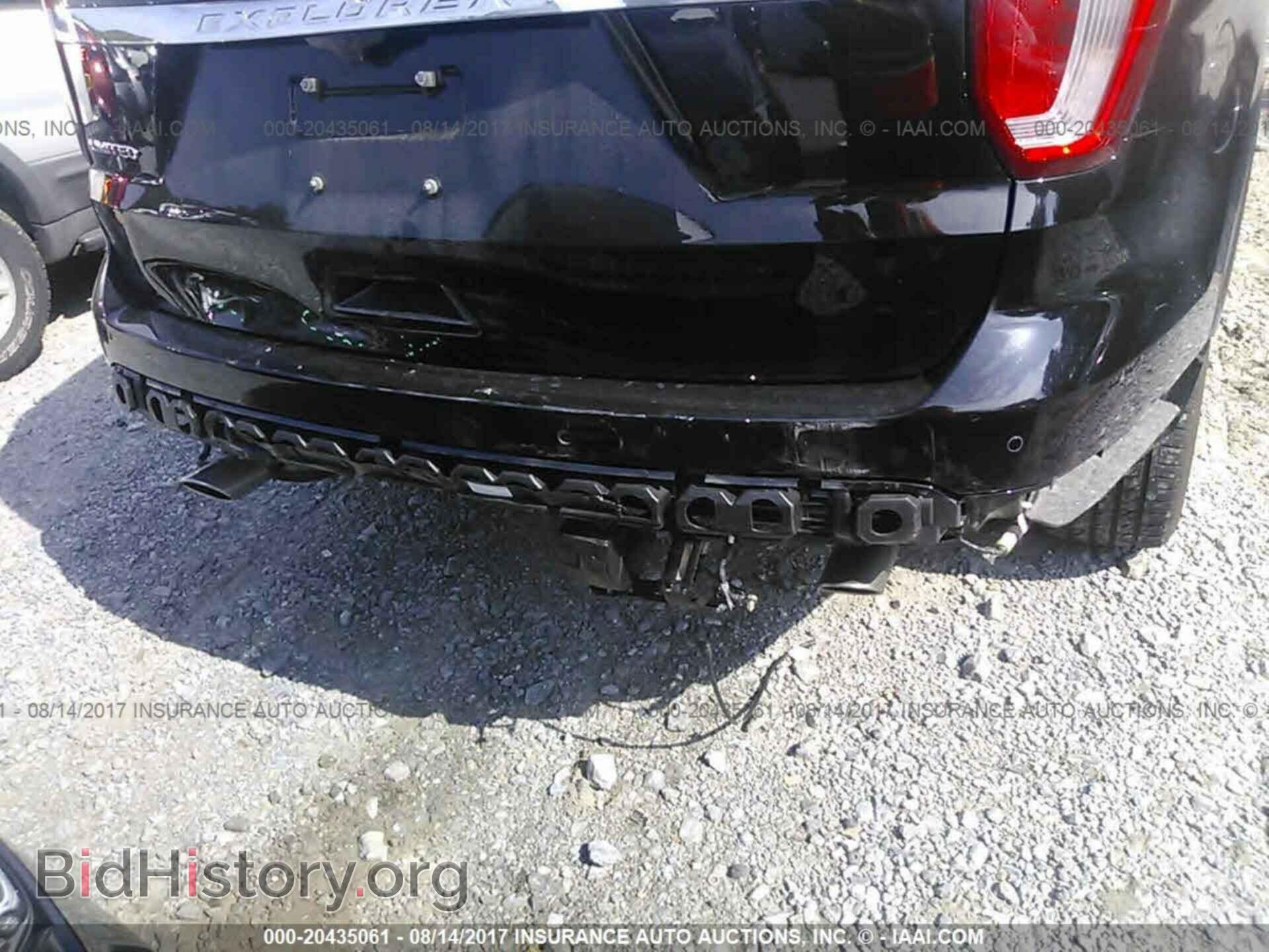 2017 Ford Explorer - VIN: 1FM5K7F83HGC68982 - Photo 6