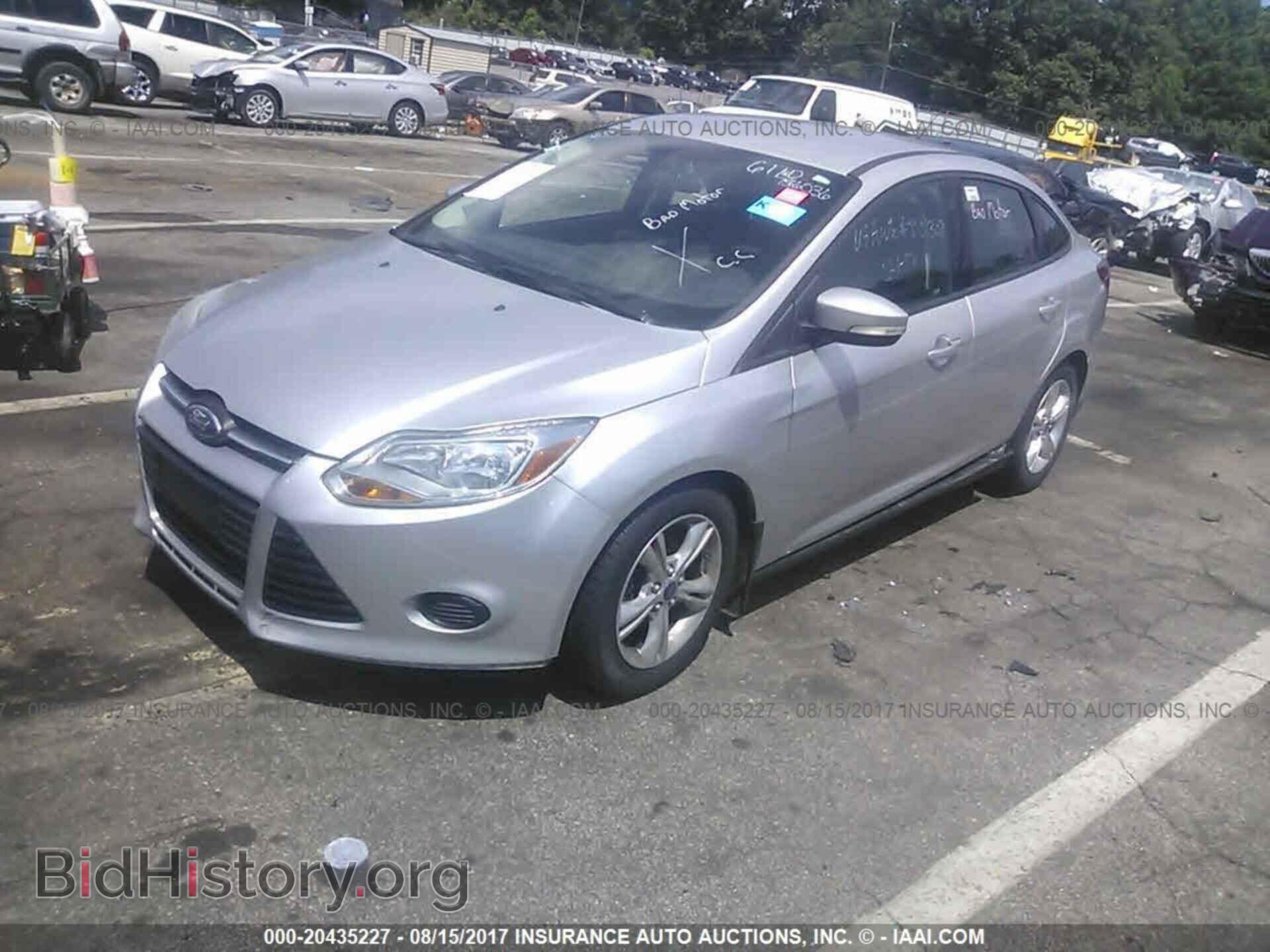 2014 Ford Focus - VIN: 1FADP3F20EL296110 - Photo 2