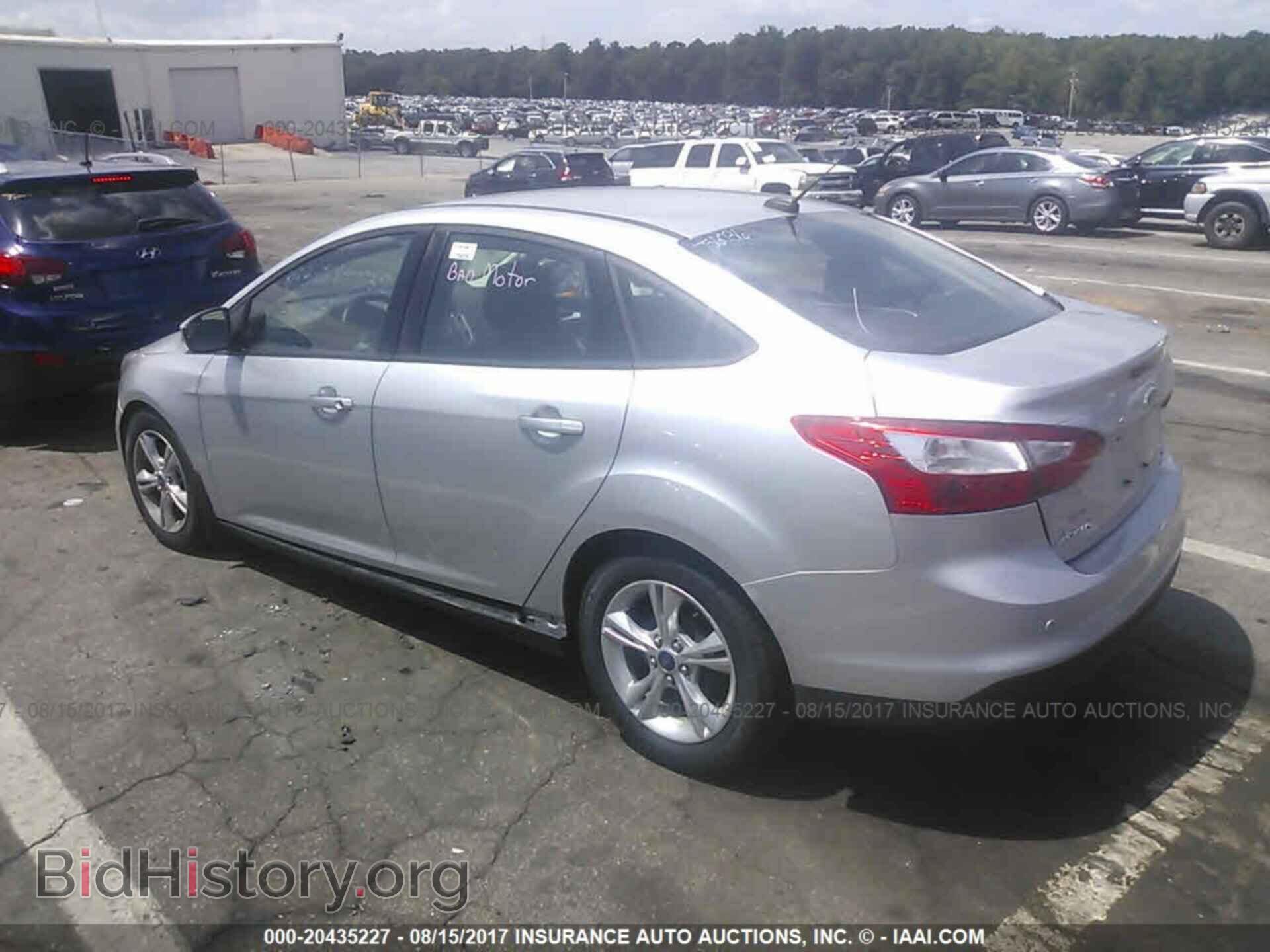 2014 Ford Focus - VIN: 1FADP3F20EL296110 - Photo 3