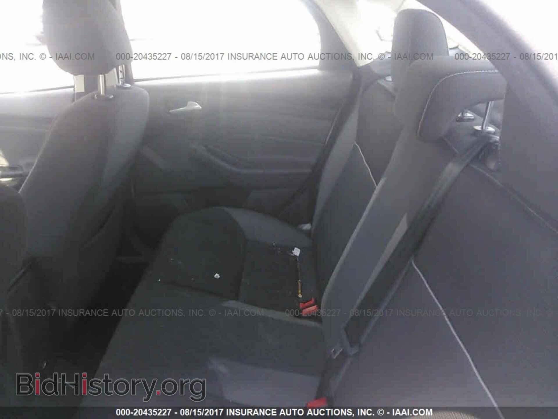 2014 Ford Focus - VIN: 1FADP3F20EL296110 - Photo 8