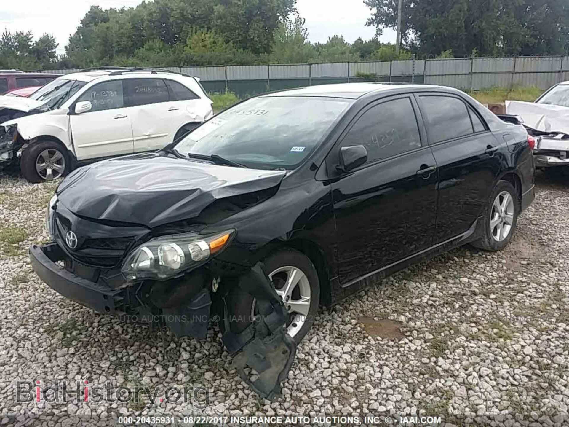 2011 Toyota Corolla - VIN: 2T1BU4EE2BC688679 - Фото 2