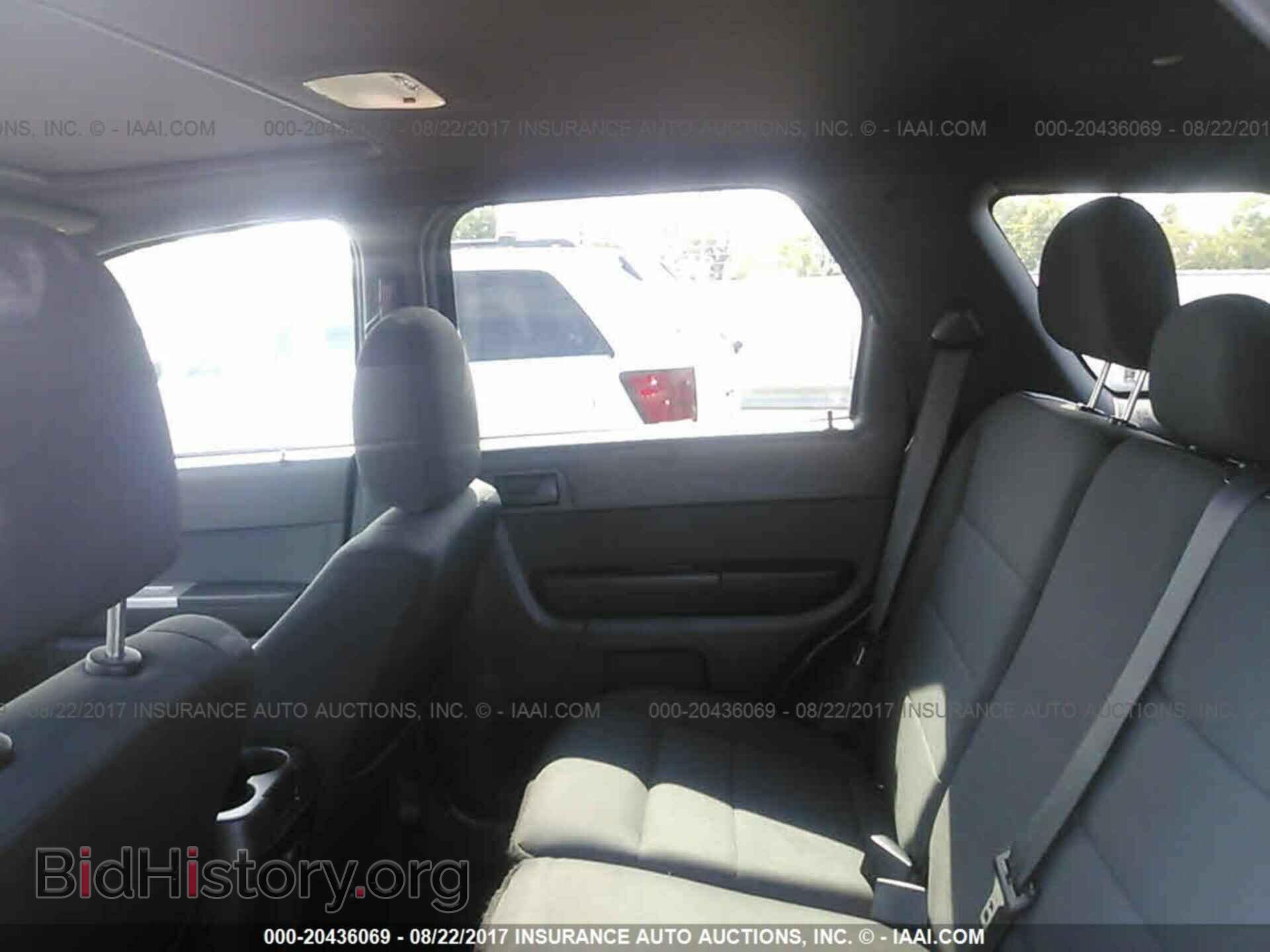 2011 Ford Escape - VIN: 1FMCU0D72BKA79523 - Photo 8