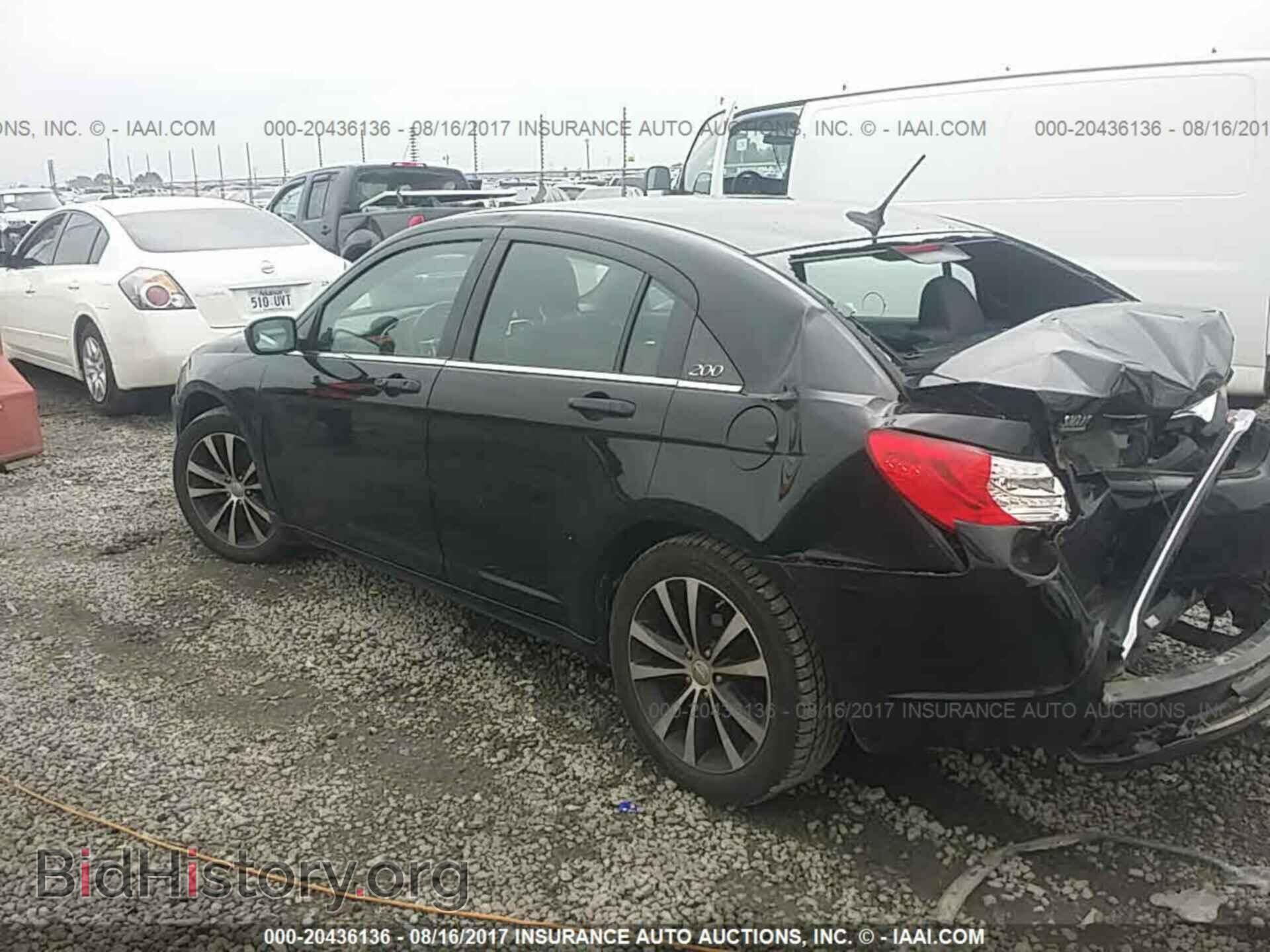 2012 Chrysler 200 - VIN: 1C3CCBBG1CN297270 - Photo 3