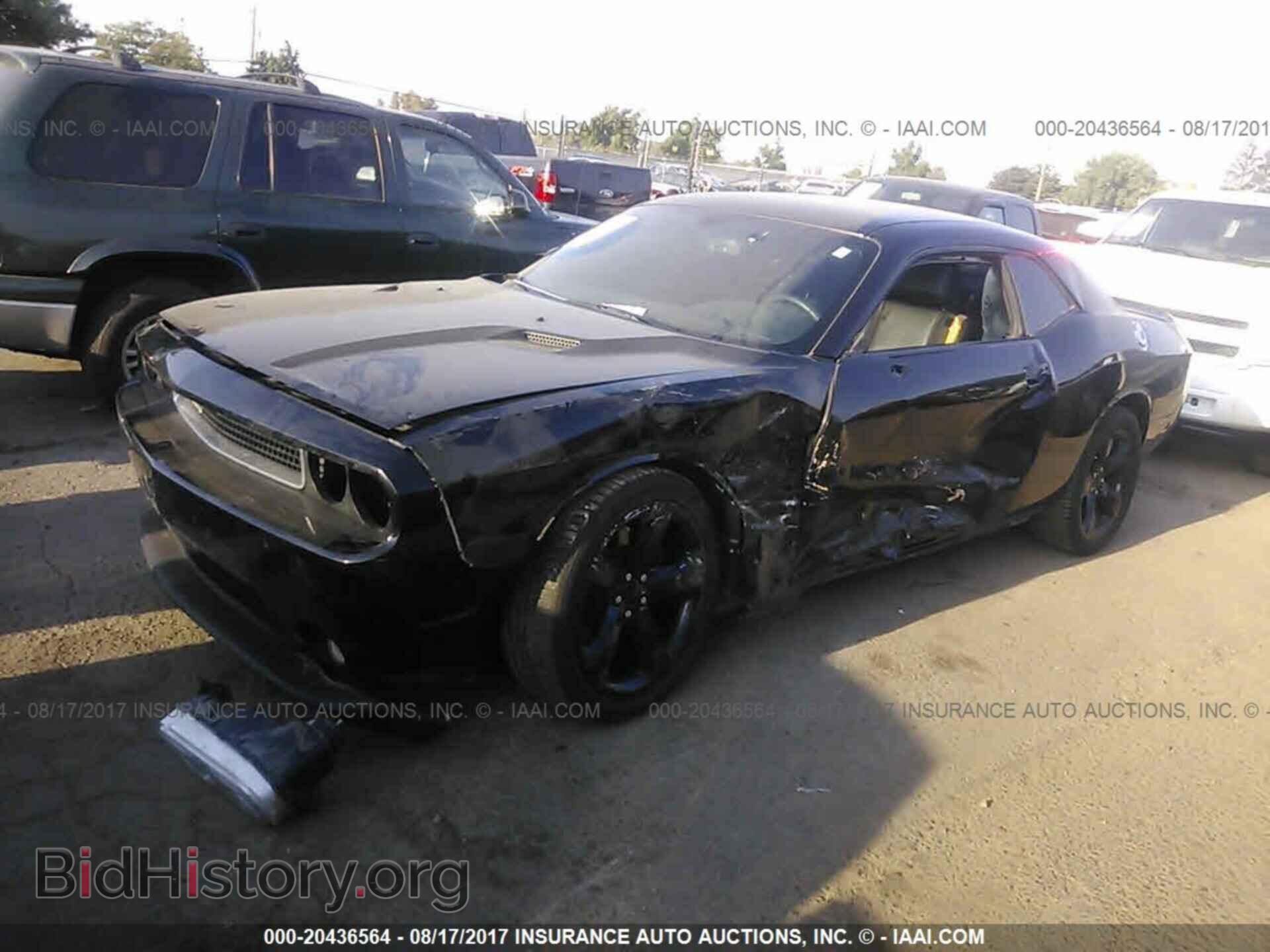 2014 Dodge Challenger - VIN: 2C3CDYAG9EH208767 - Фото 2