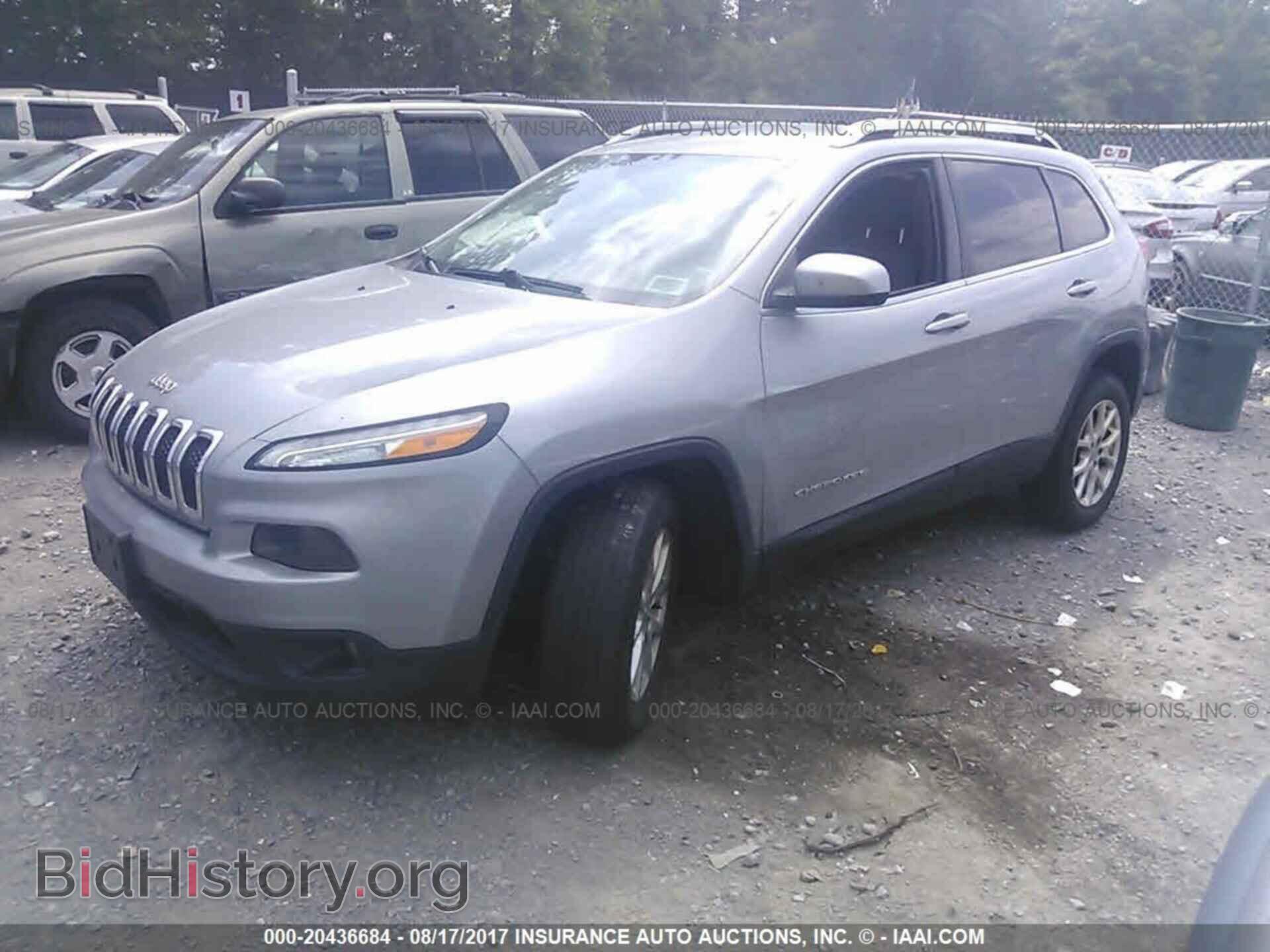 2014 Jeep Cherokee - VIN: 1C4PJMCB8EW201939 - Photo 2