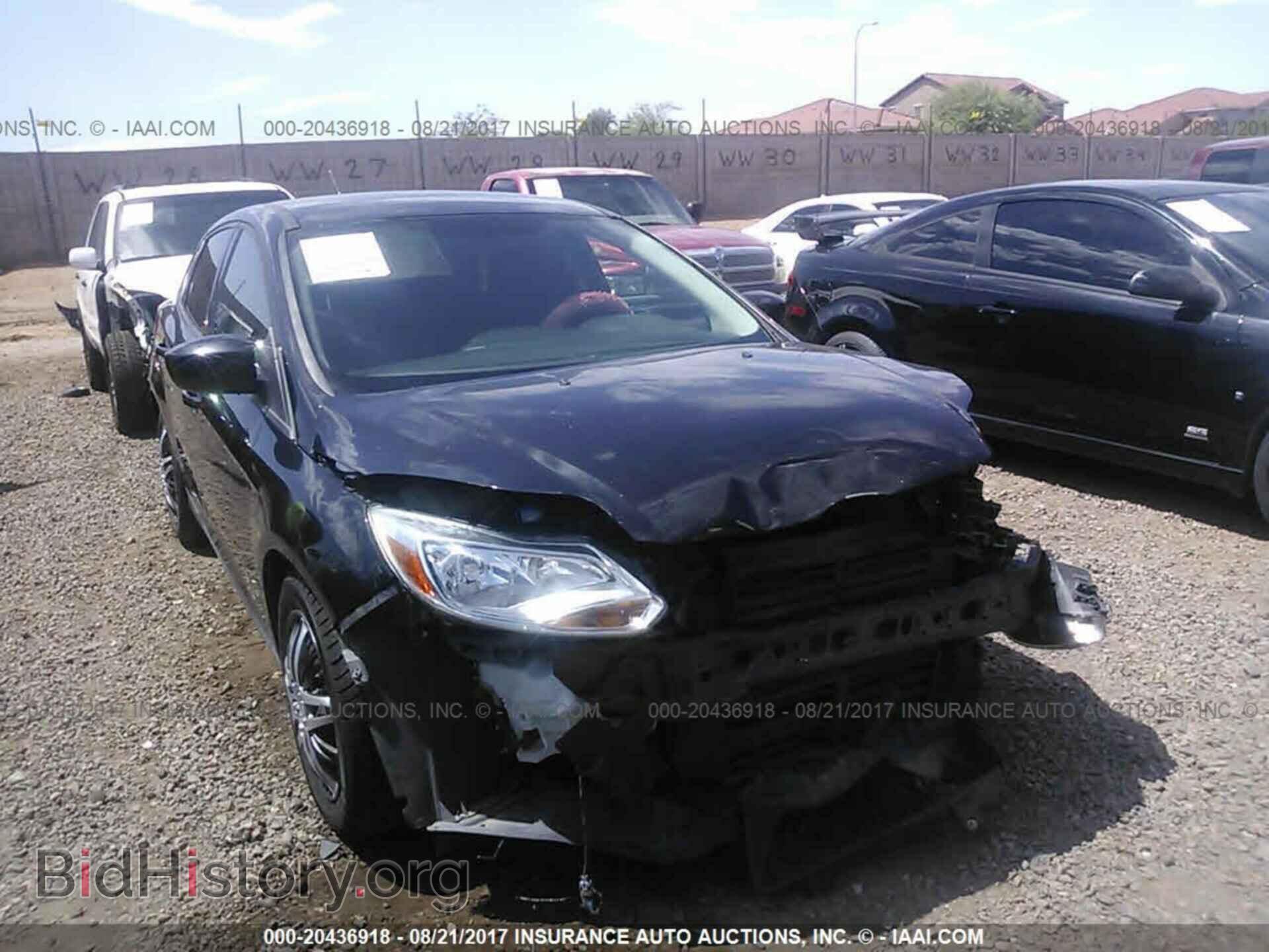 2012 Ford Focus - VIN: 1FAHP3F21CL374960 - Photo 6