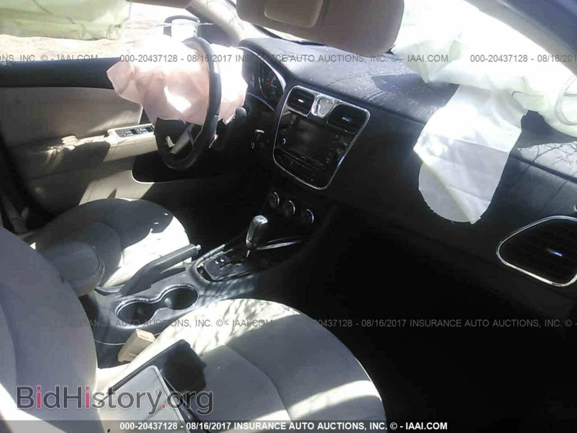 2012 Chrysler 200 - VIN: 1C3CCBBG2CN219290 - Фото 5