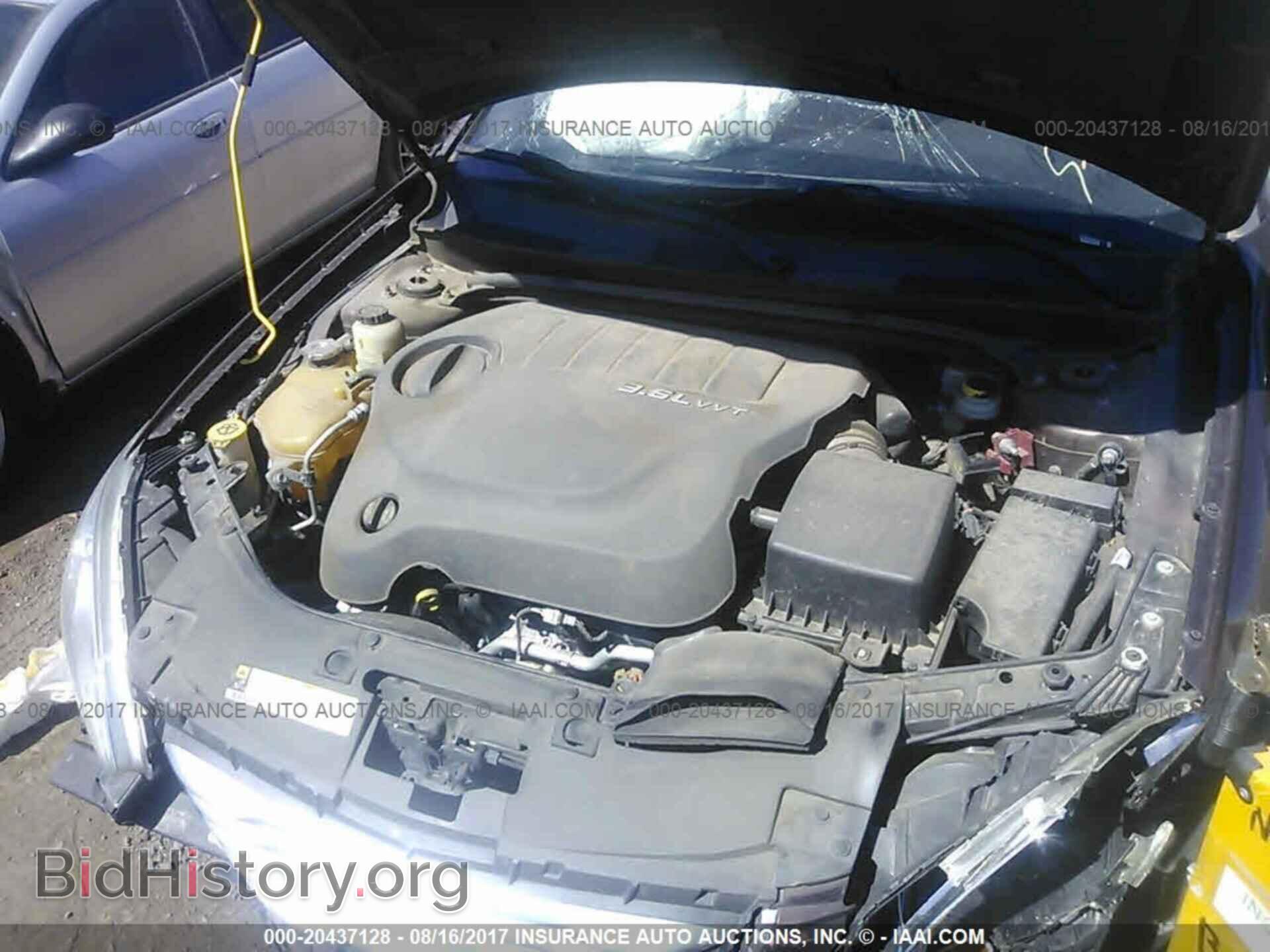 2012 Chrysler 200 - VIN: 1C3CCBBG2CN219290 - Фото 10