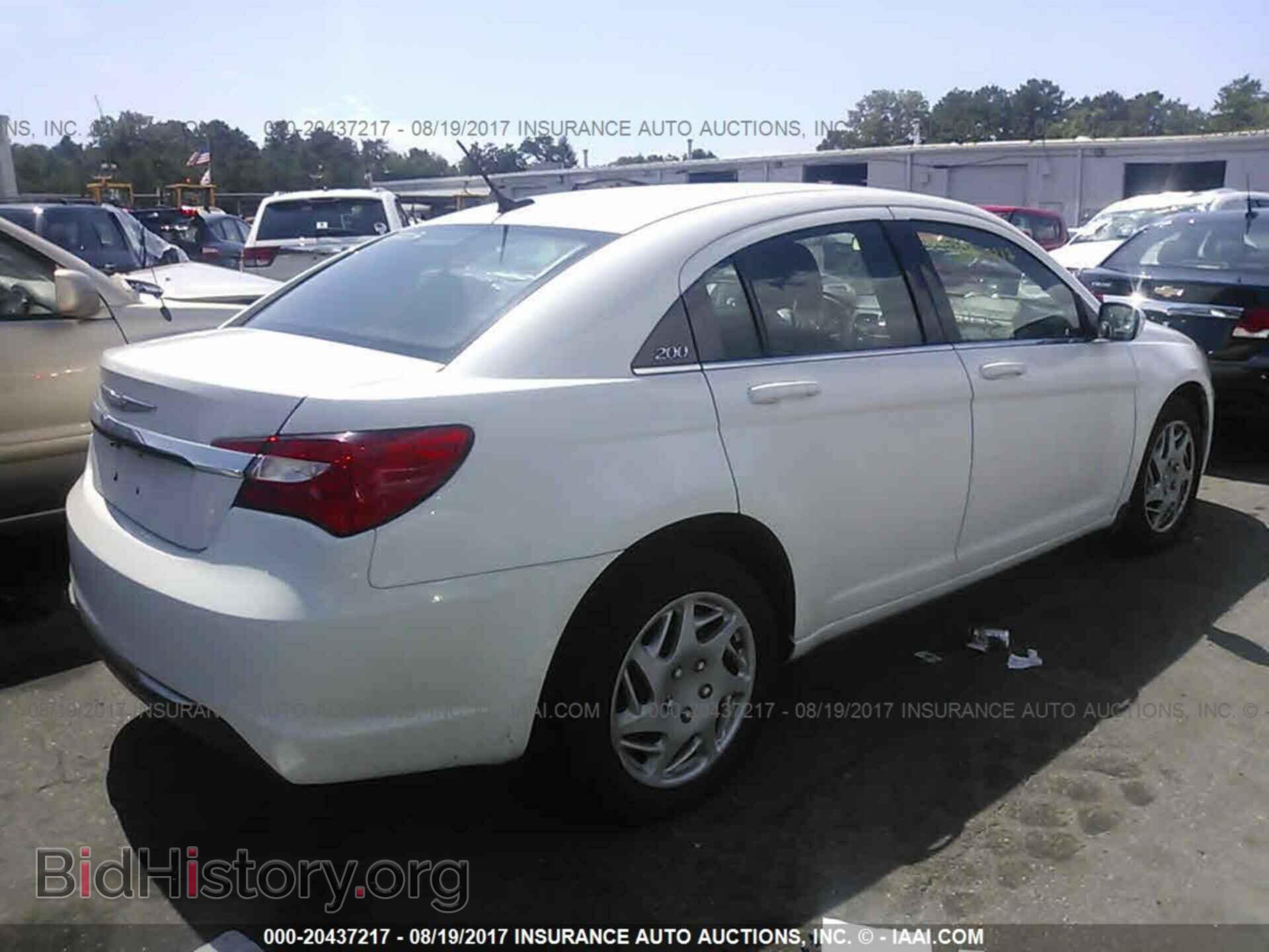 2012 Chrysler 200 - VIN: 1C3CCBAB8CN154435 - Фото 4