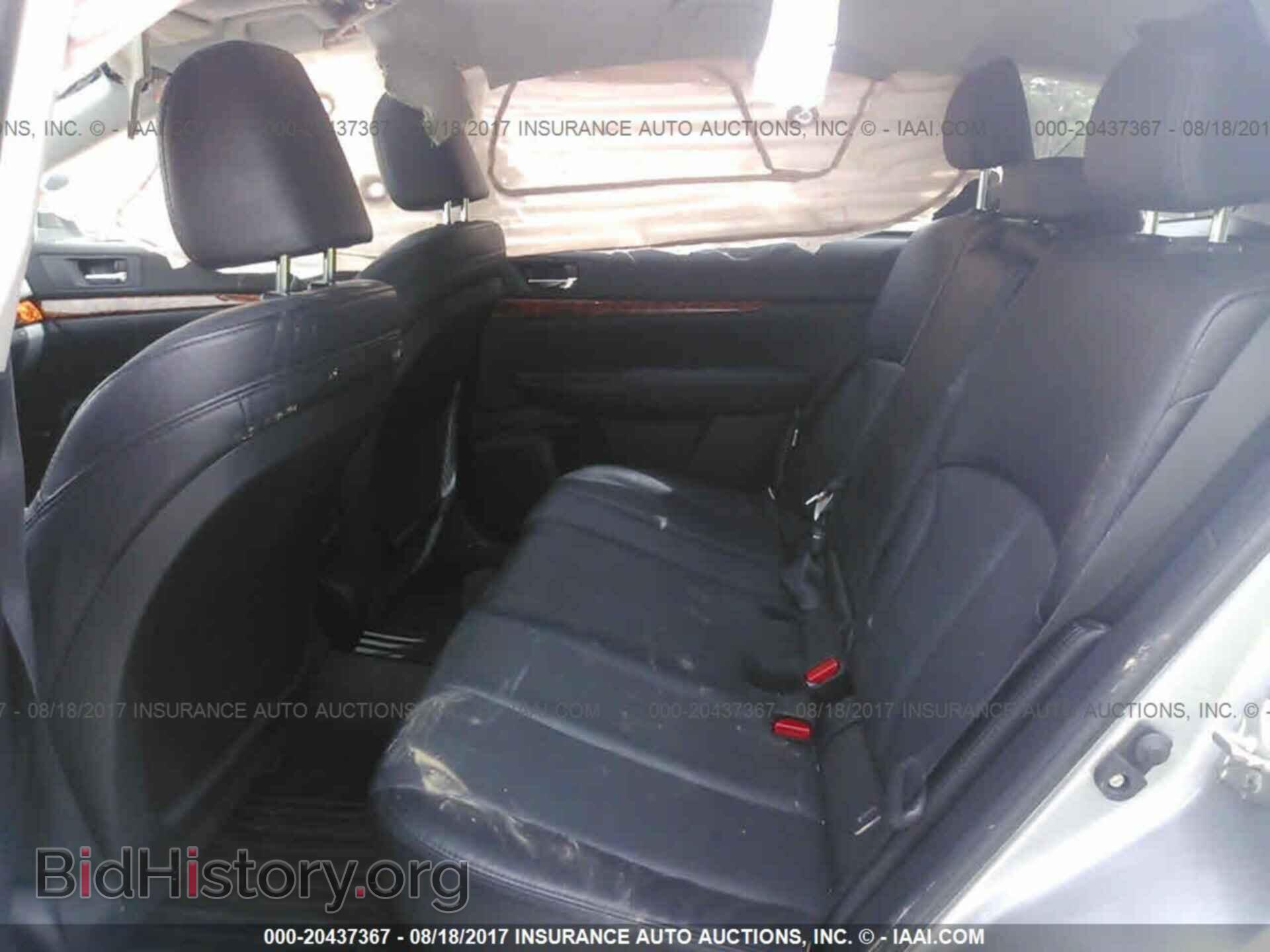 2011 Subaru Outback - VIN: 4S4BRBKC4B3424800 - Фото 8