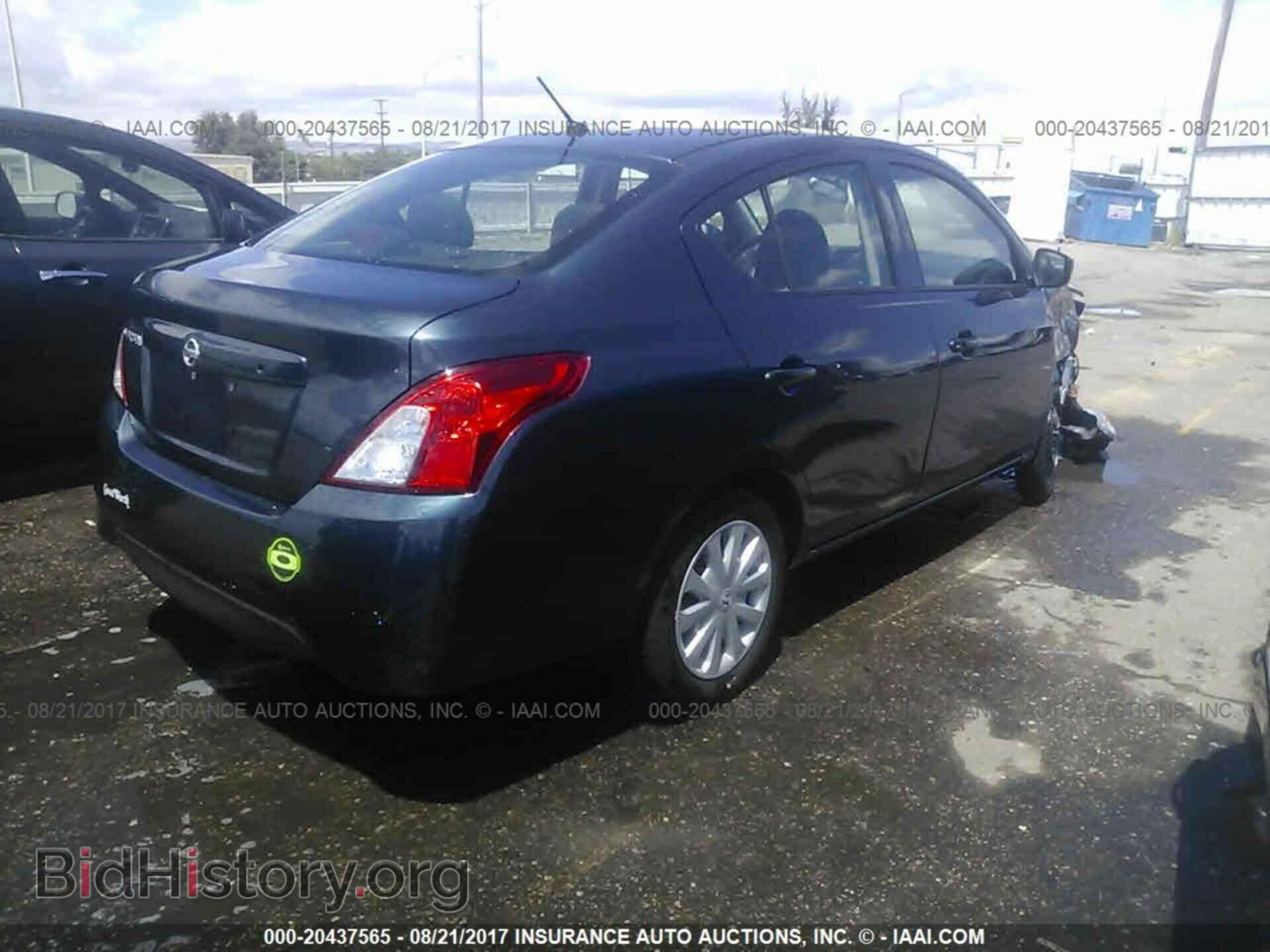 2017 Nissan Versa - VIN: 3N1CN7AP6HL821379 - Фото 4