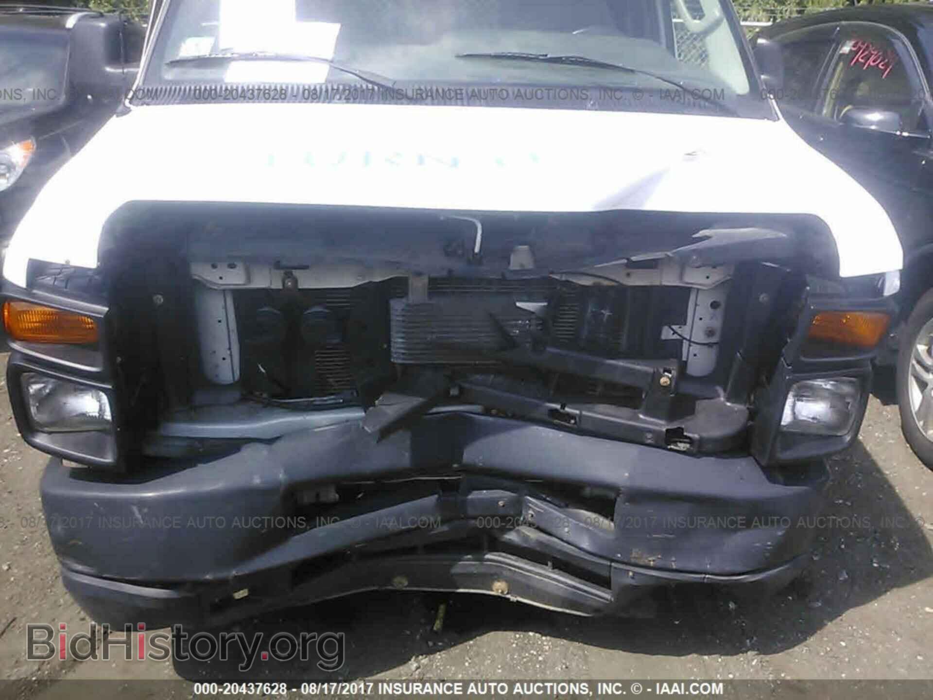 2011 Ford Econoline - VIN: 1FTNE1EW3BDB18789 - Photo 6