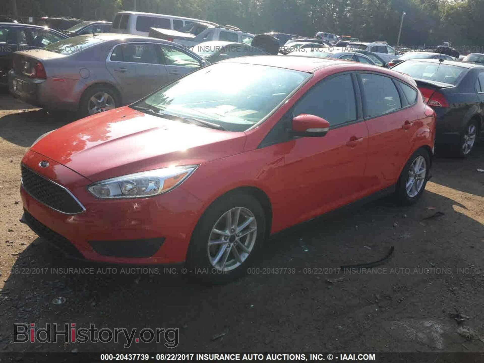2016 Ford Focus - VIN: 1FADP3K21GL290079 - Фото 2