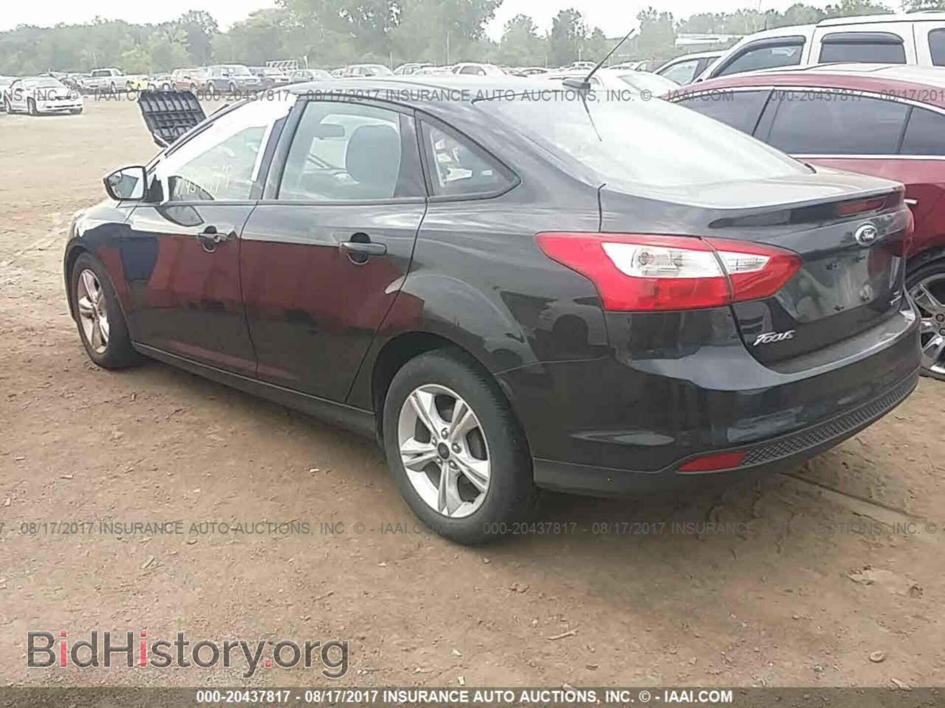 2014 Ford Focus - VIN: 1FADP3F25EL459446 - Photo 3